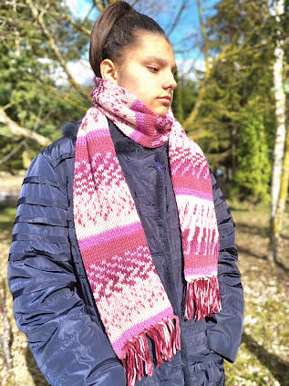 Raštuotas ilgas šalikas