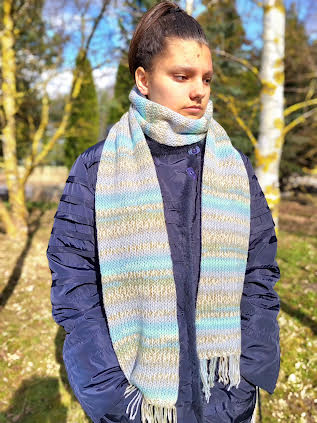 Raštuotas ilgas šalikas