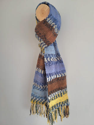 Raštuotas ilgas šalikas