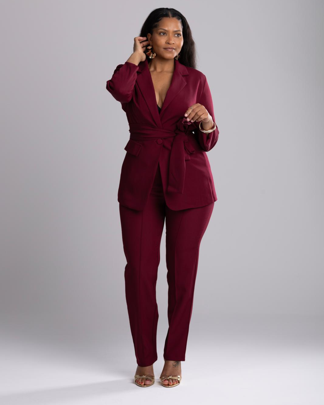 Fato Feminino Elegante (Blazer + Calça)