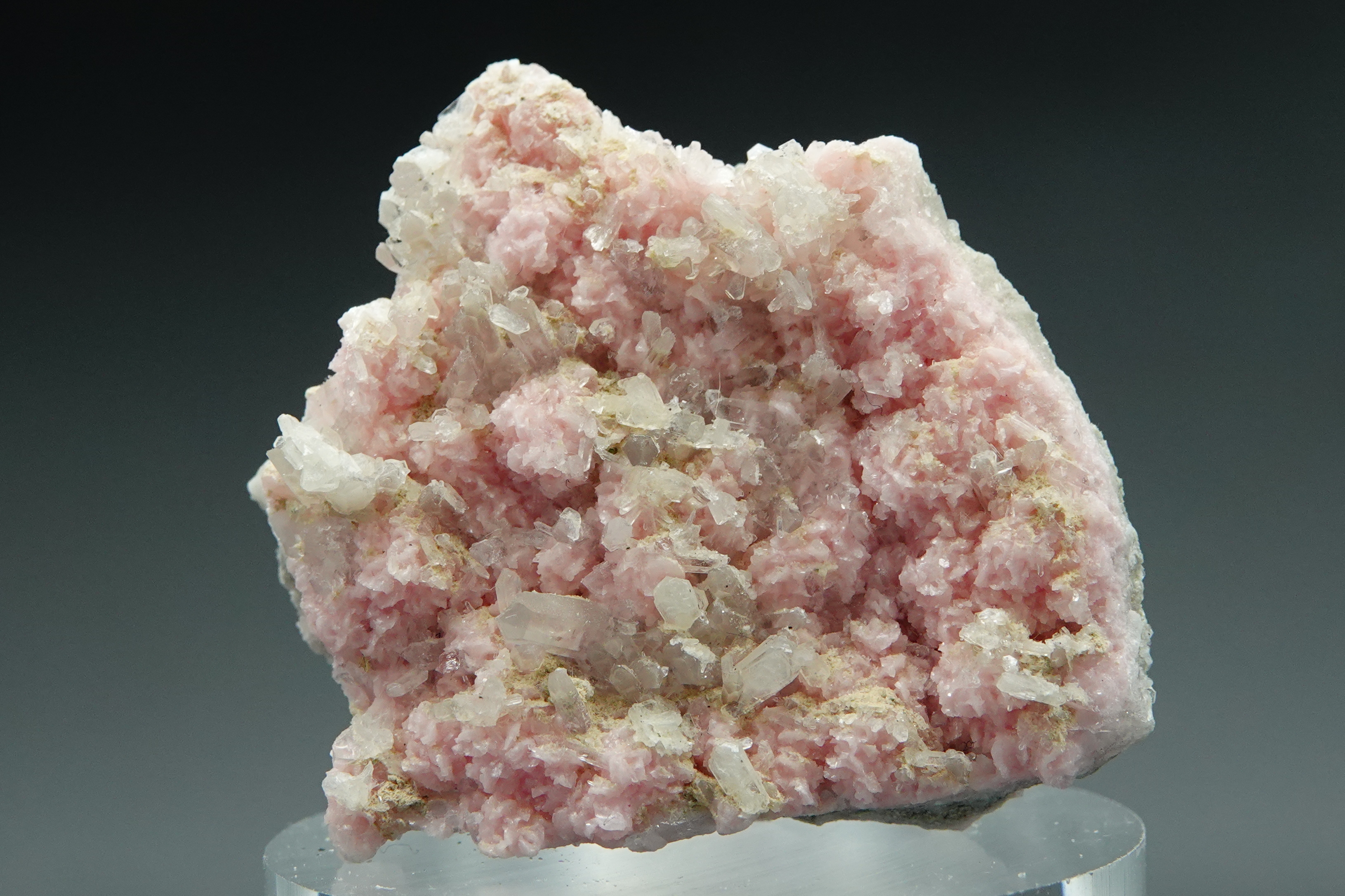 Rhodochrosite & Calcite - Bulgarie - 103.5 ct