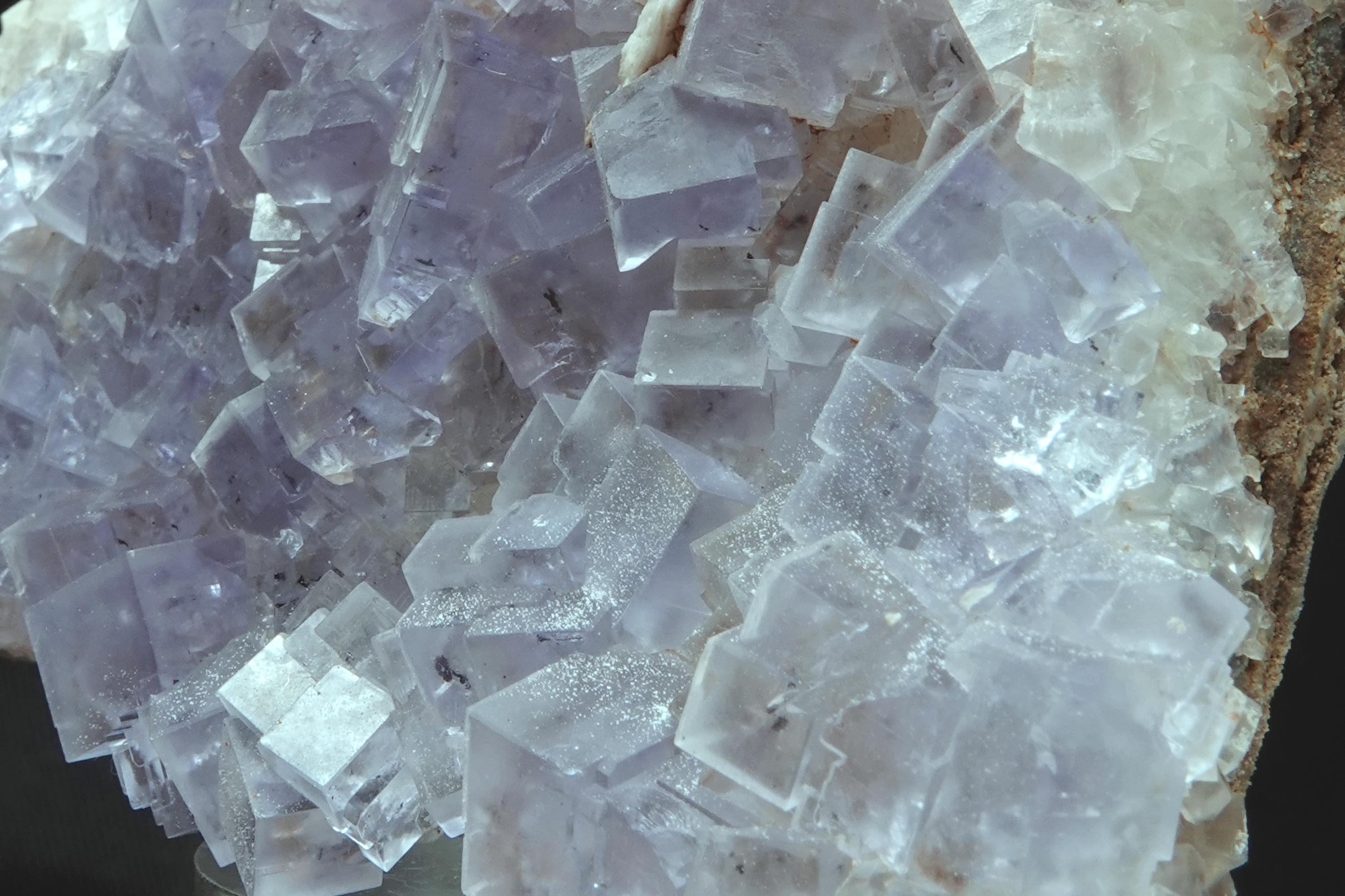 Fluorite - Berbès, Ribadesella, Asturies, Espagne - 339,6 g