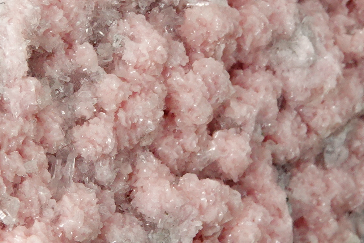 Rhodochrosite & Calcite avec Inclusions Chalcopyrite & Spharélite - Bulgarie - 597 CARATS