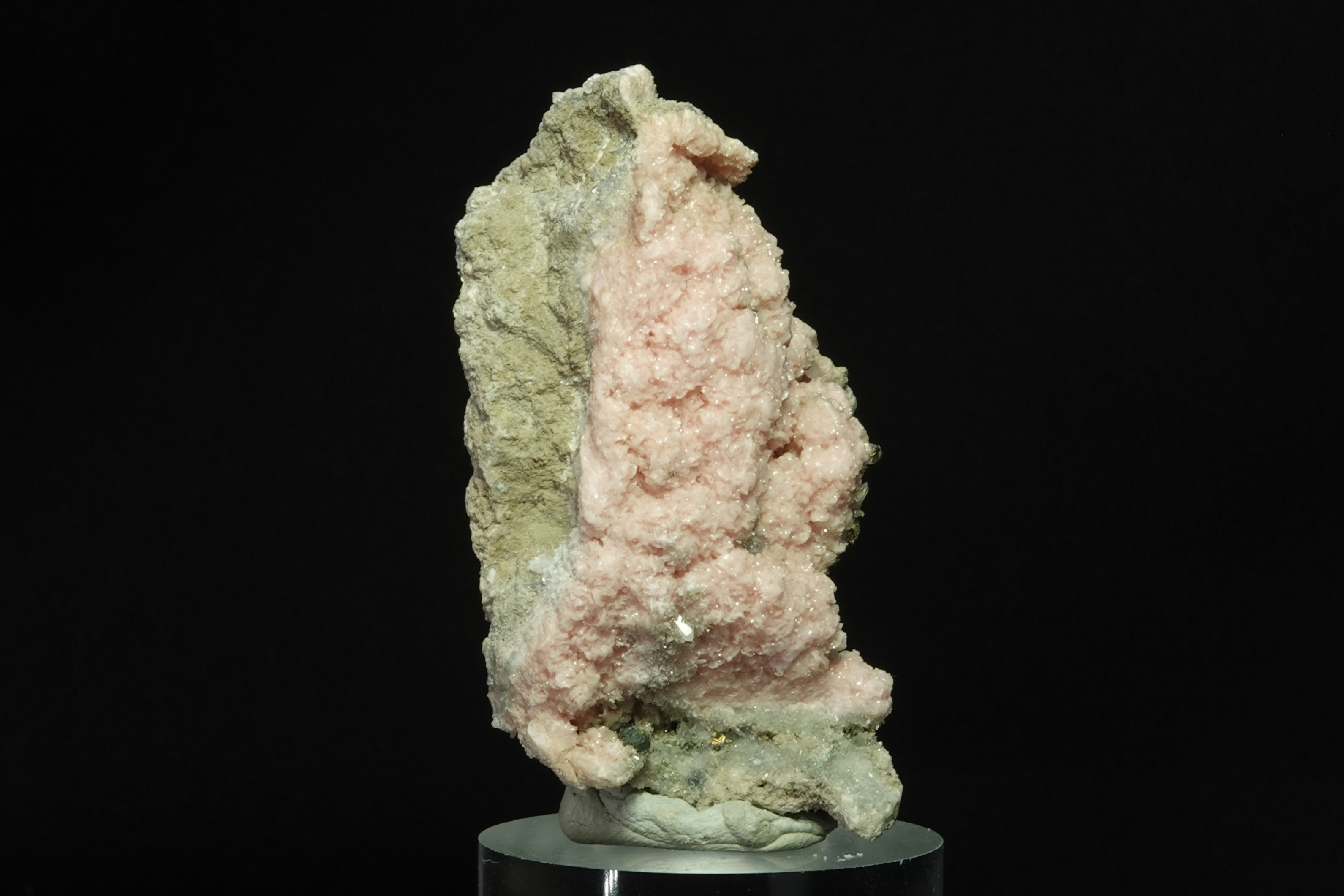 Rhodochrosite, Quartz, Pyrite - Mine de Davidkovo, Bulgarie - 346 ct