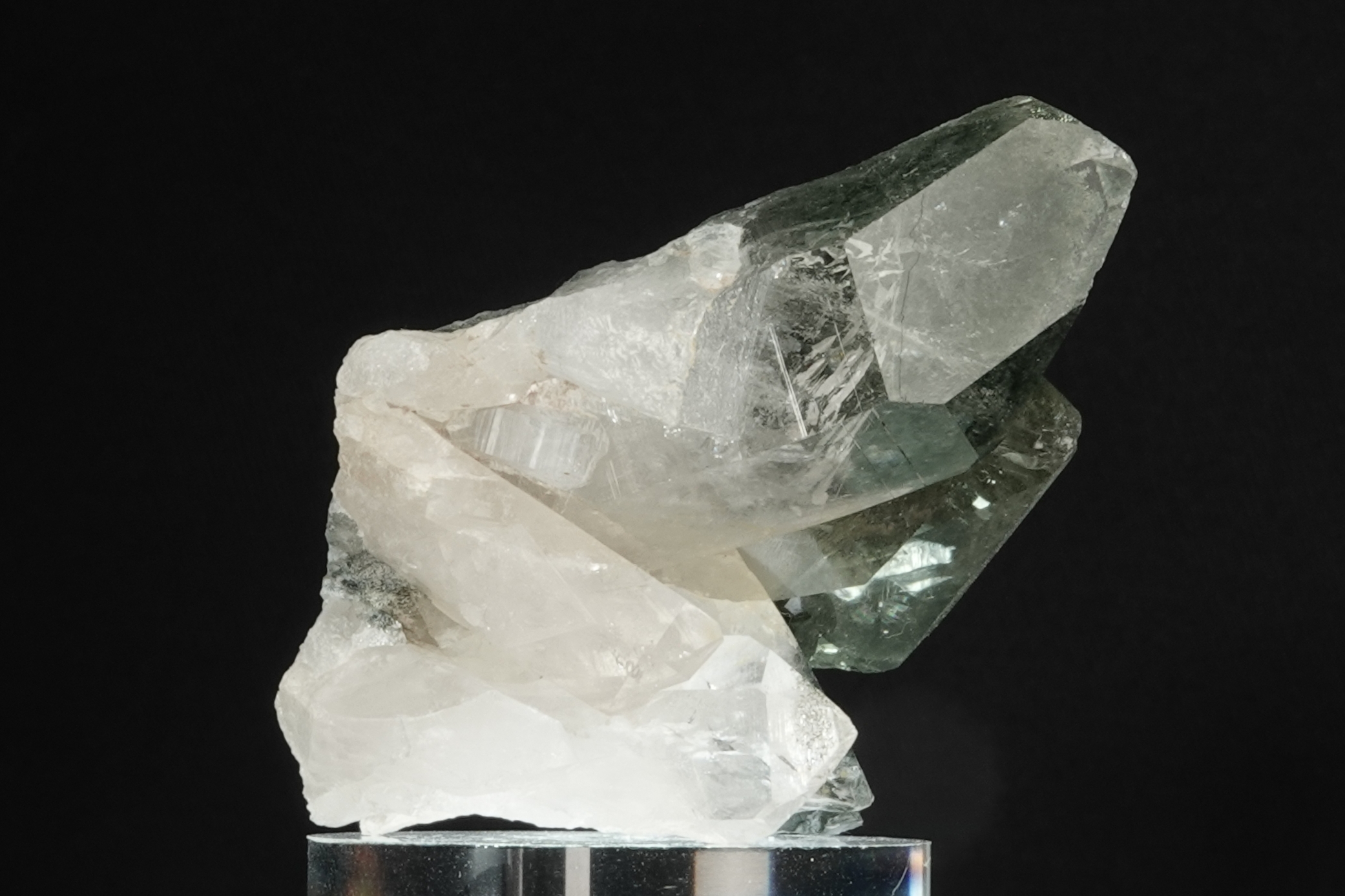 Quartz à fantôme chlorite - Oisans, Isère  553,5 ct