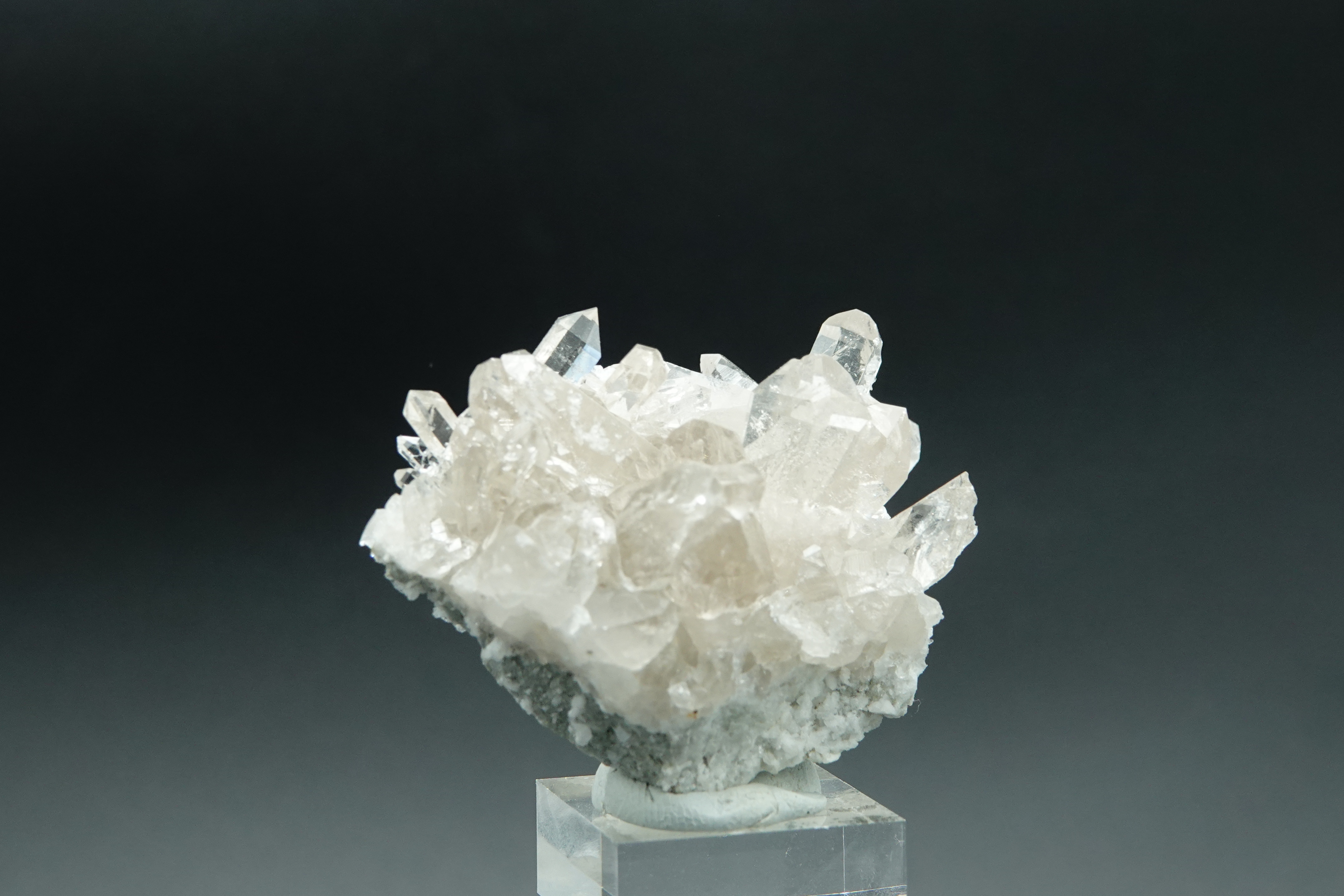 Quartz - Mine à Giraud La Gardette, Isère, France – 217 carats