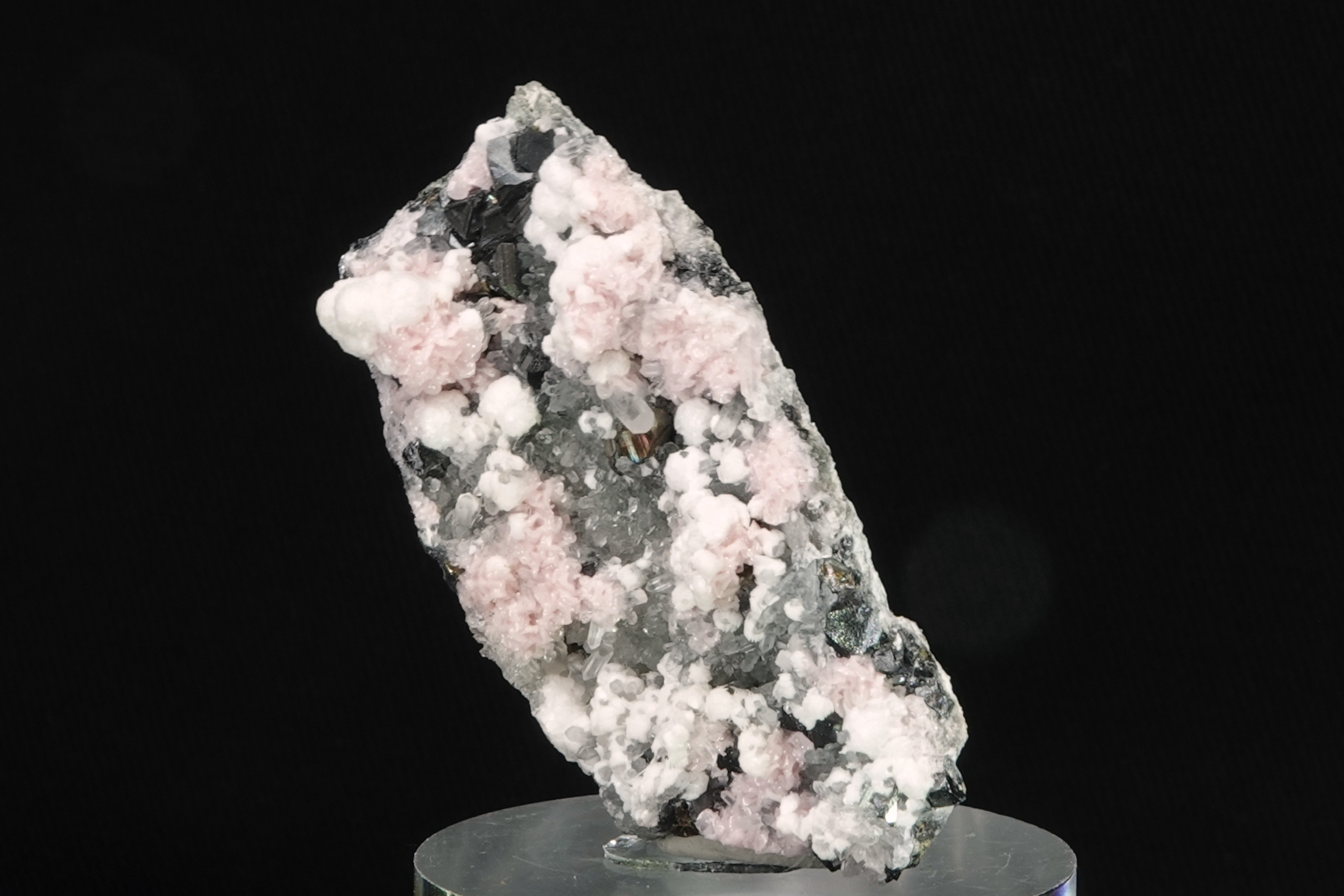 Rhodochrosite, Calcite, Sphalérite & Chalcopyrite - Bulgarie · 34.7g