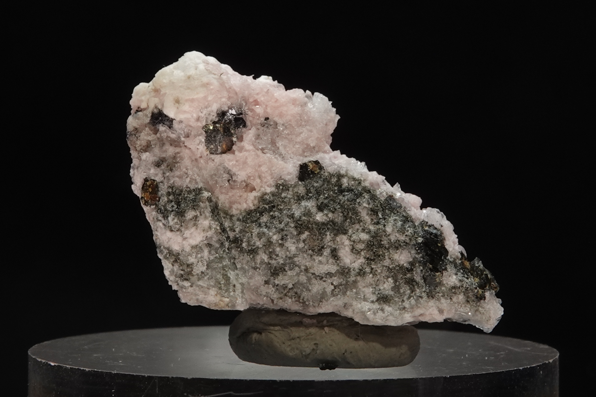 Rhodochrosite, Calcite, Quartz, Galène & Chalcopyrite - Bulgarie