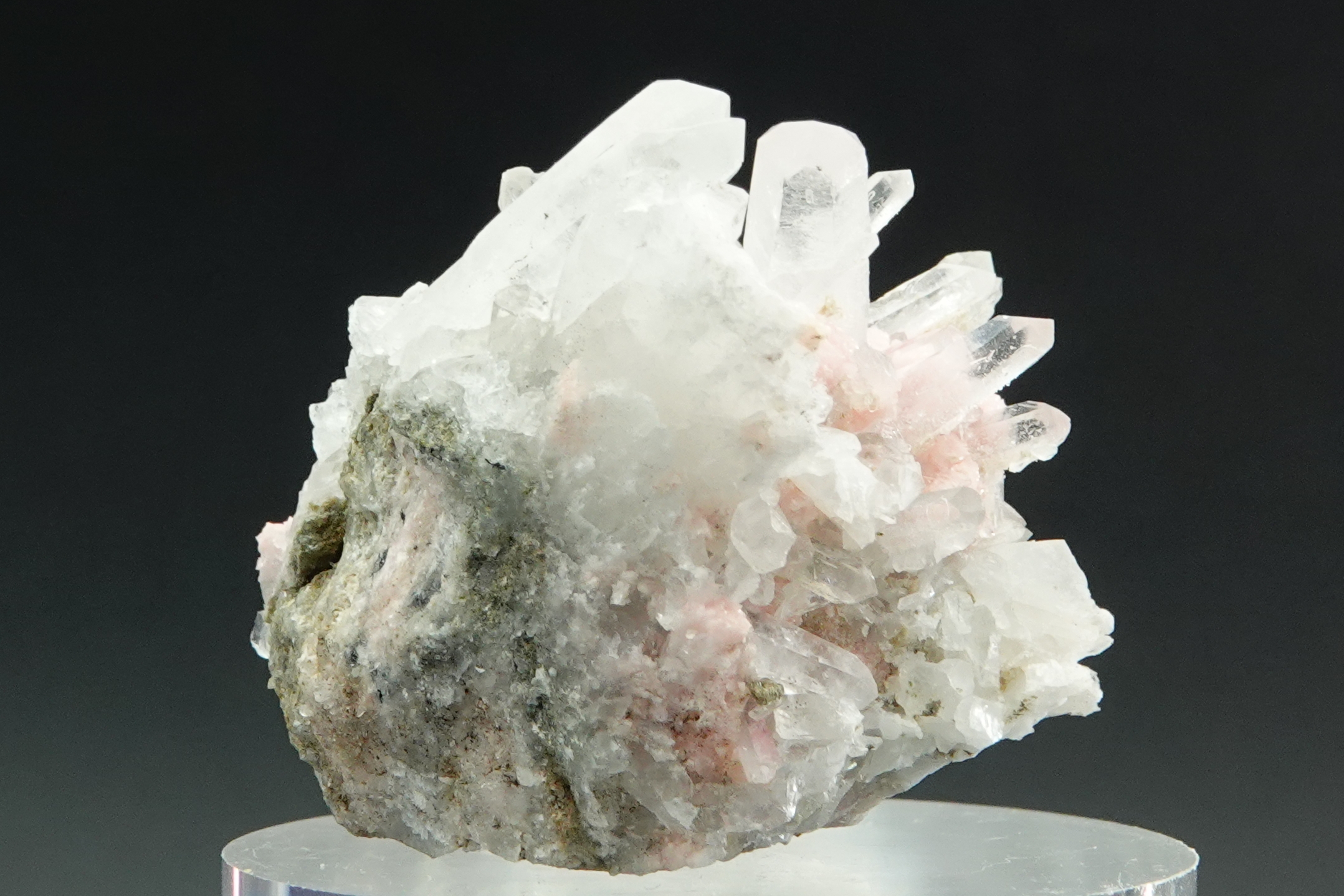 Rhodocrhrosite & Calcite - Bulgarie 6 127.5 CARATS