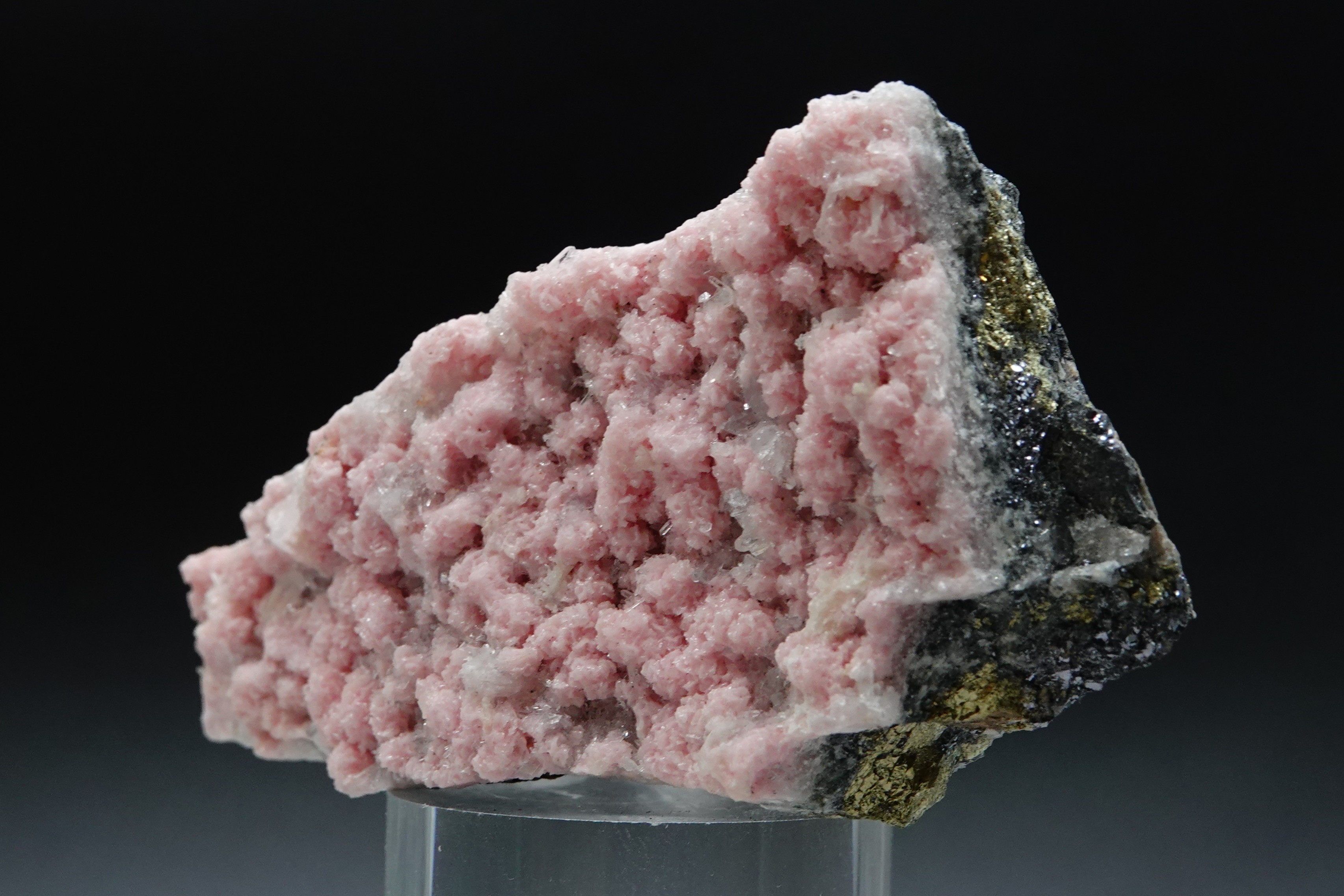 Rhodochrosite sur matrice, Calcite & inclusions polymétalliques - Taille cabinet - Bulgarie - 1402 ct