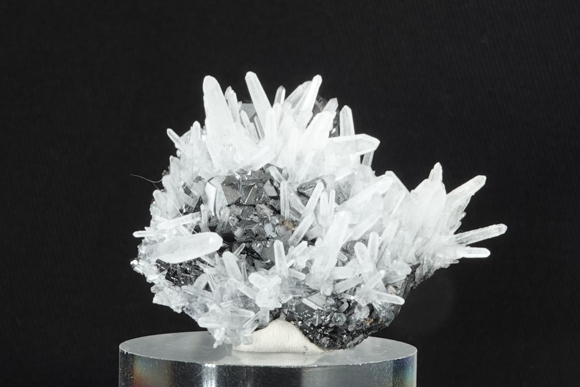  Minéral Sphalérite & Quartz - Mine de Krushev, Bulgarie • 153,5 ct