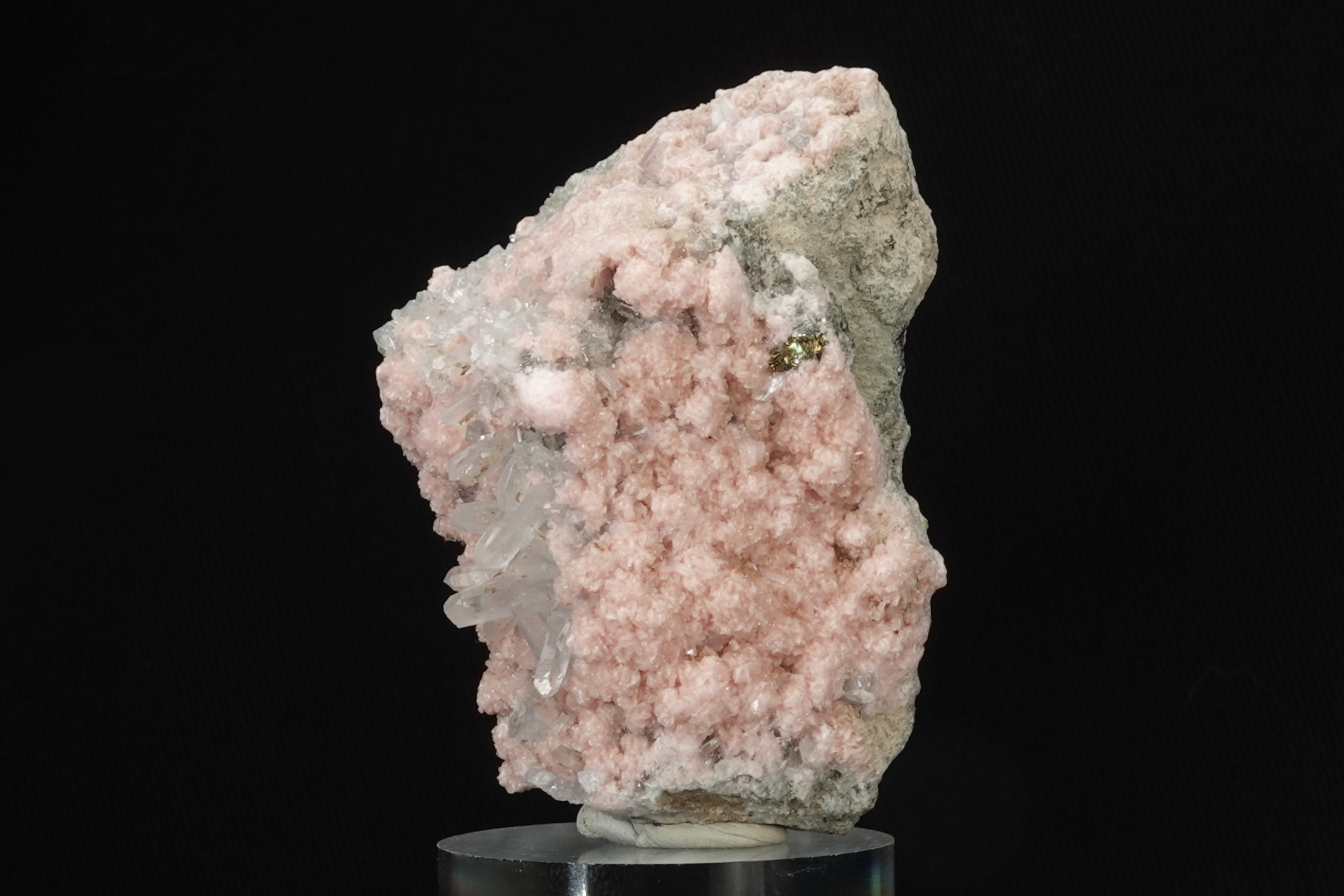 Rhodochrosite, Quartz & Chalcopyrite - Mine de Davidkovo, Bulgarie - 566 ct