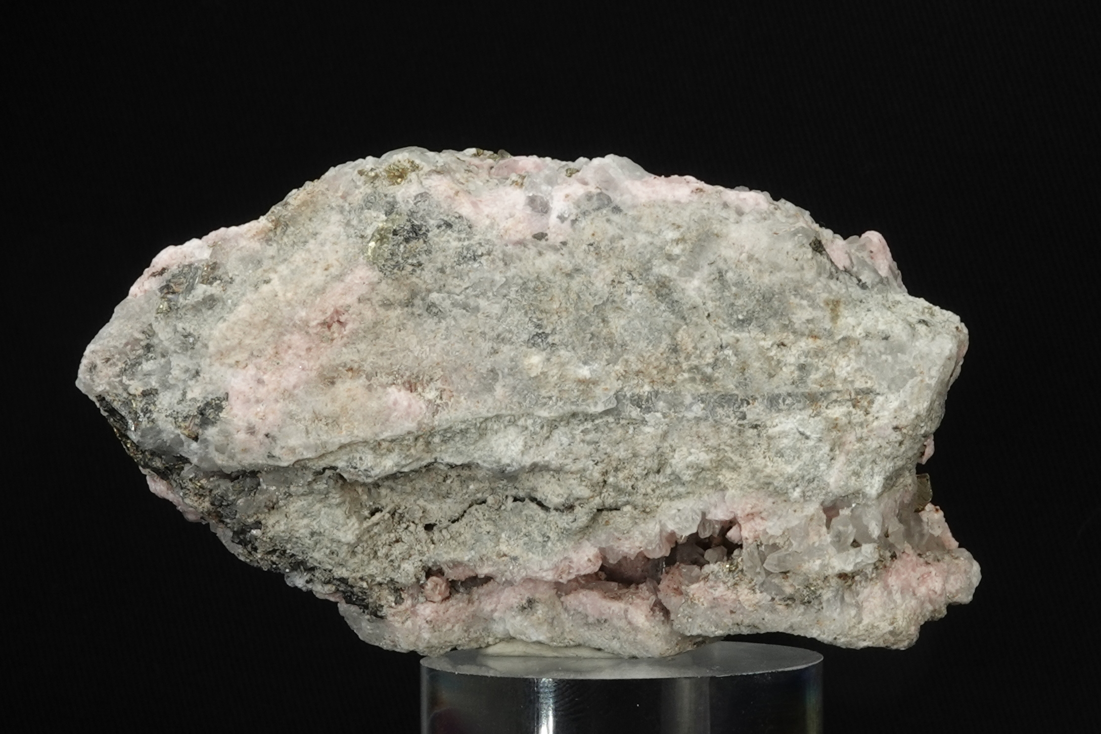 Rhodochrosite, Chalcopyrite, Sphalérite & Quartz - Mine de Davidkovo, Bulgarie - 1034,5 ct