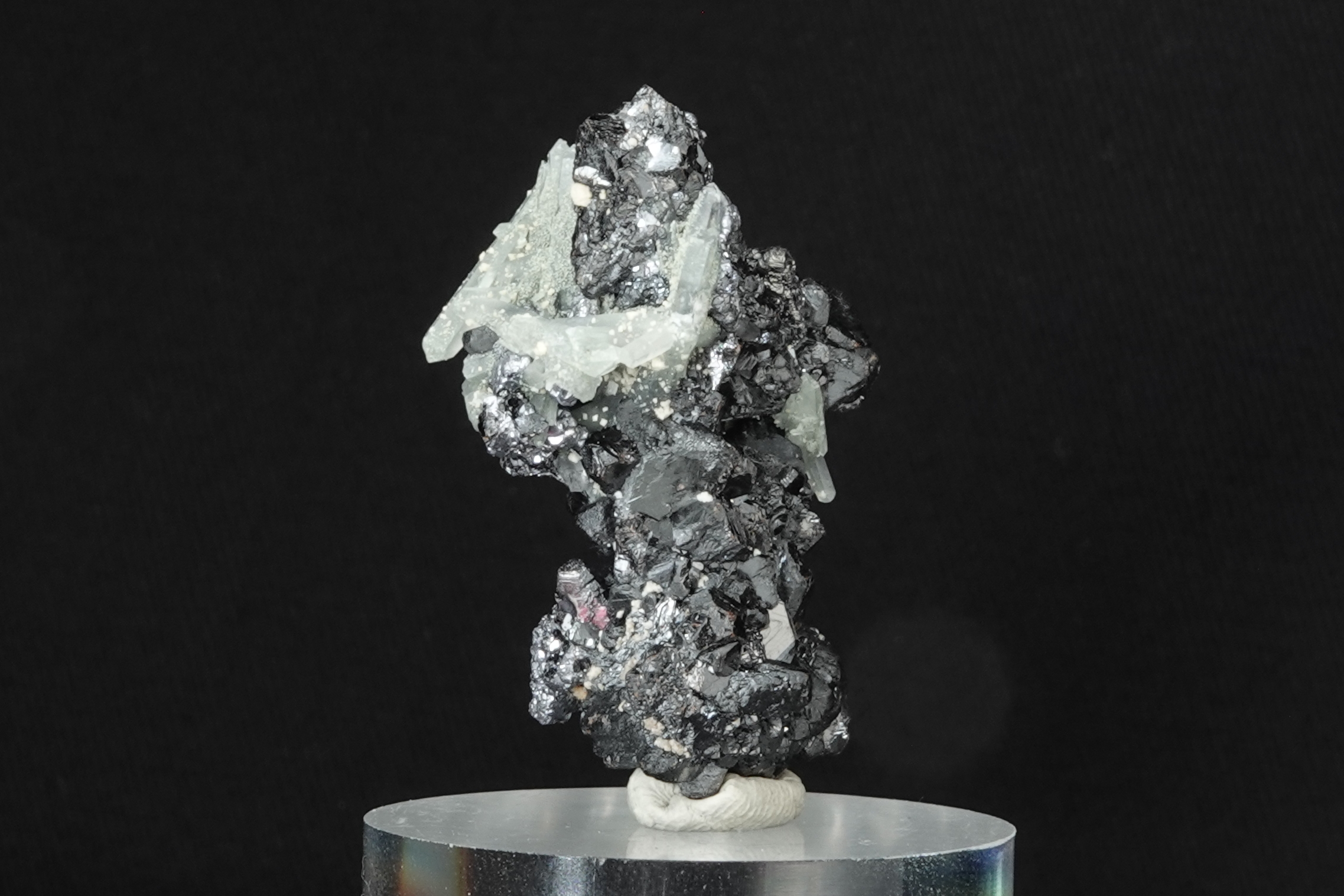 Sphalérite & Quartz · Mine de Krushev, Bulgarie · 137,5 ct