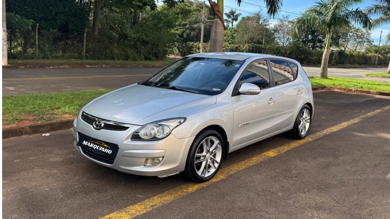 Hyundai I30 2.0 câmbio manual