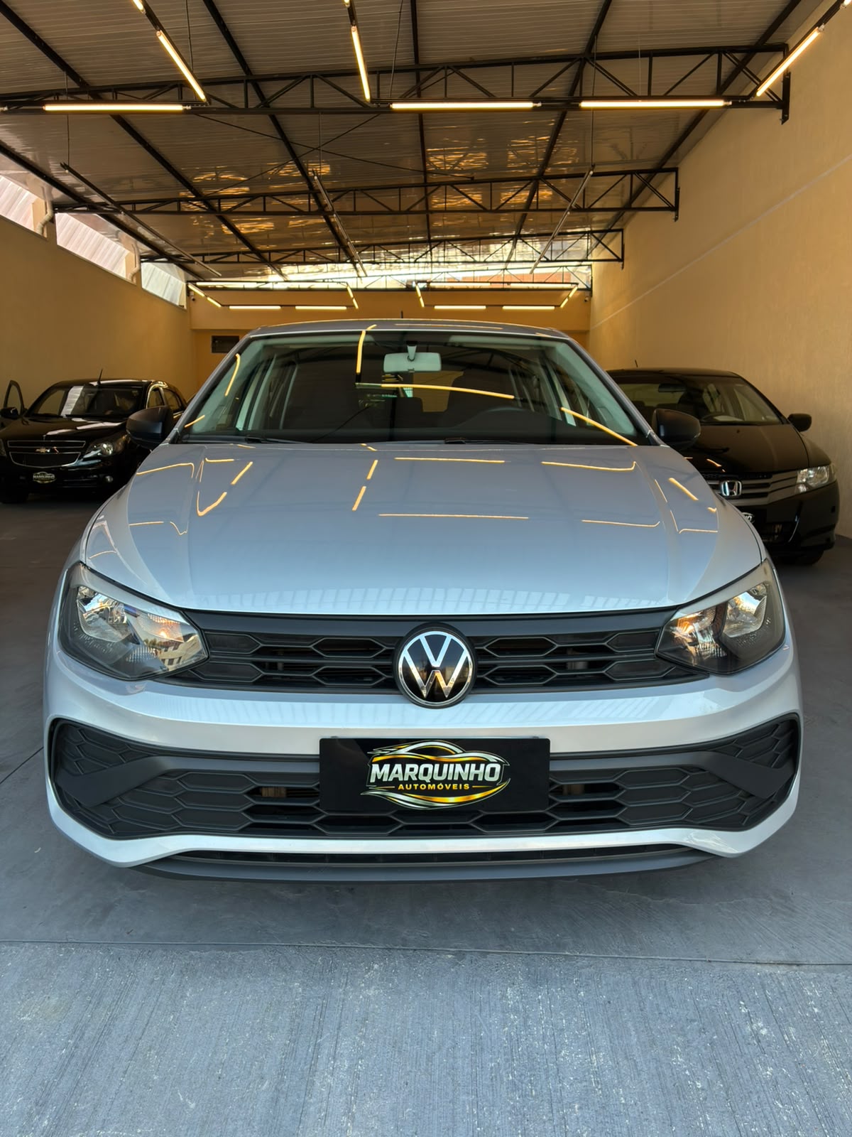 VOLKSWAGEN POLO TRACK 1.0 FLEX CÂMBIO MANUAL