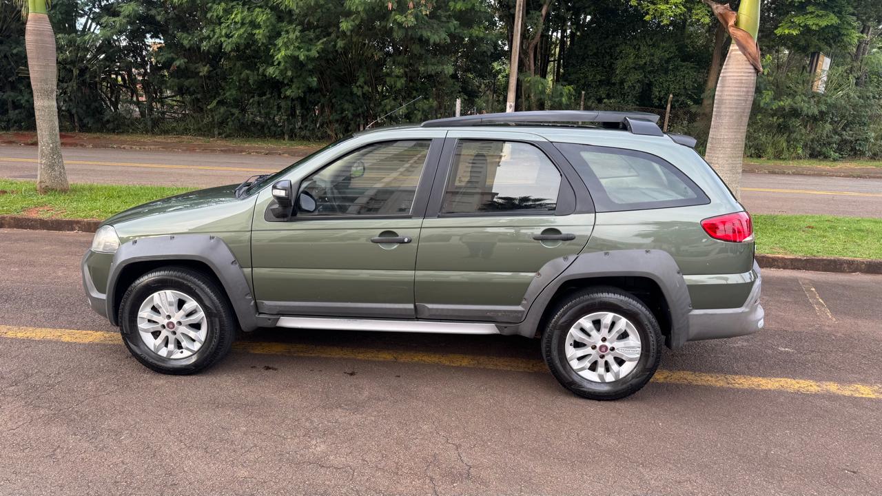 Fiat Palio Weekend Adventure 1.8 Flex câmbio manual 