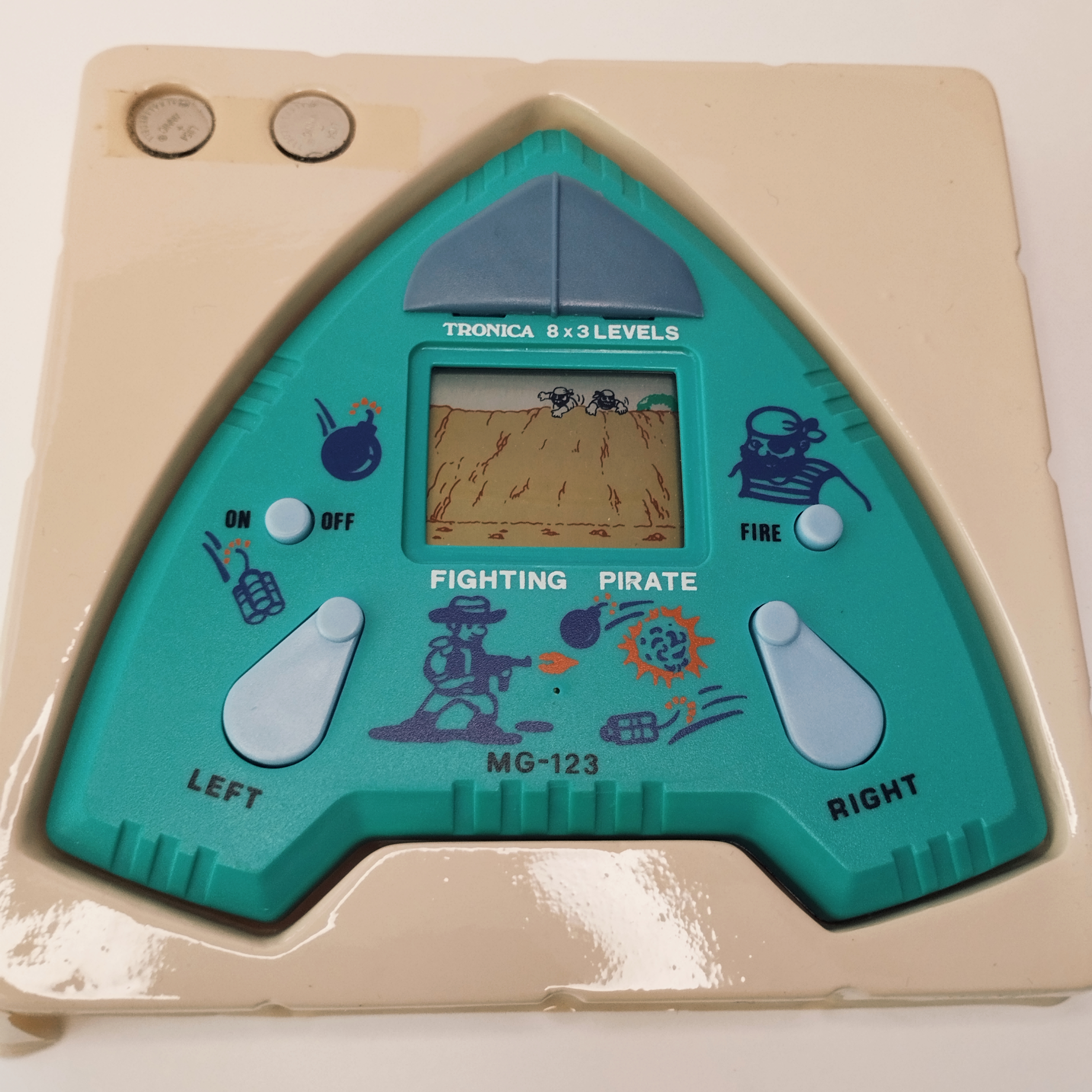 Tronica Fighting Pirate MG-123 – Vintage LCD Handheld Bootleg Game & Watch Style Rare Collectors Piece