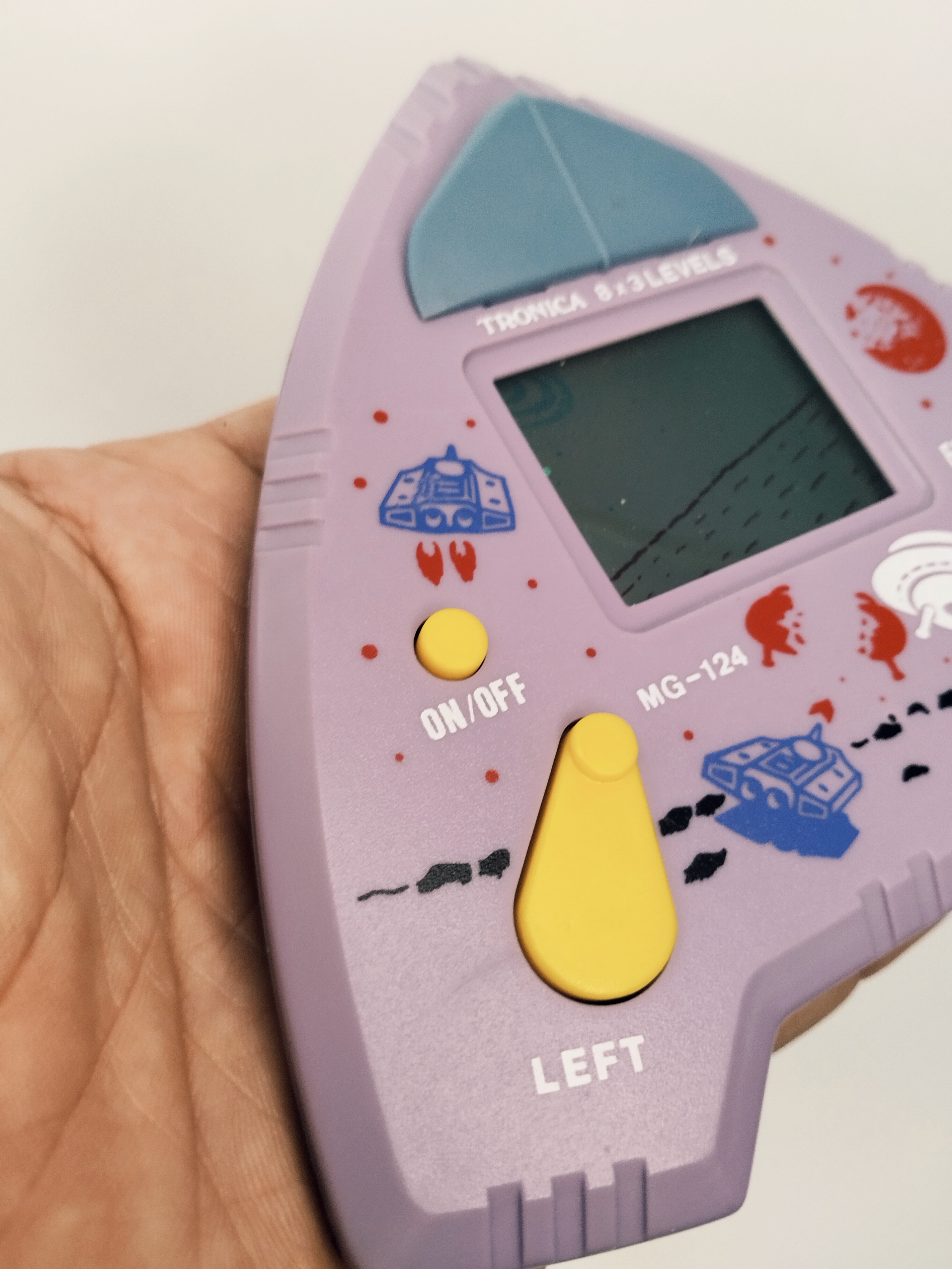 Tronica UFO MG-124 – Vintage LCD Handheld Bootleg Game & Watch Style Rare Collectors Piece