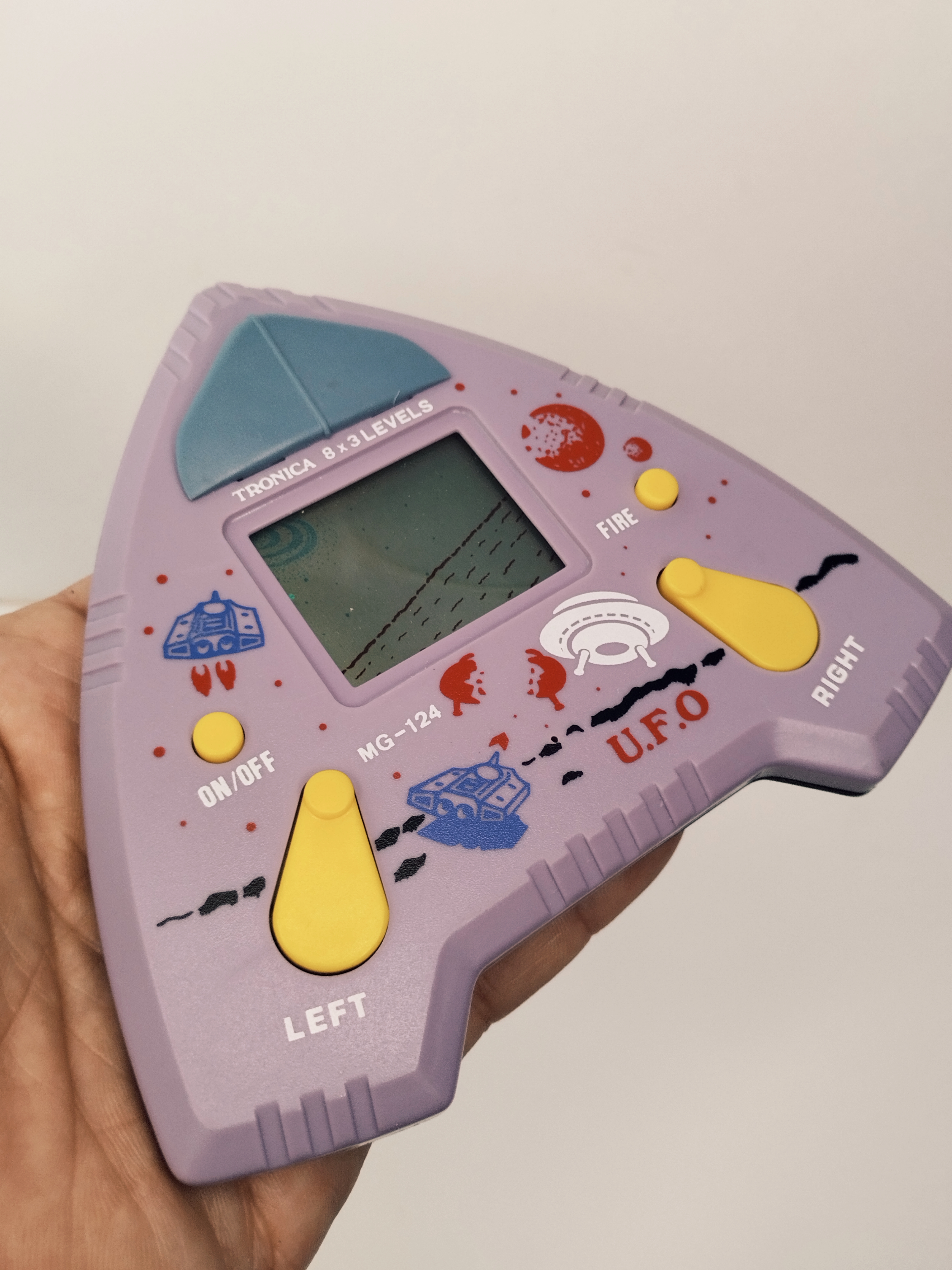 Tronica UFO MG-124 – Vintage LCD Handheld Bootleg Game & Watch Style Rare Collectors Piece