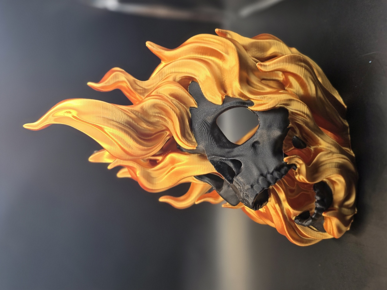 (PLA-CF/PLA-SILK) 3D-PRINTED Flaming Skull Electric Tea Light Holder