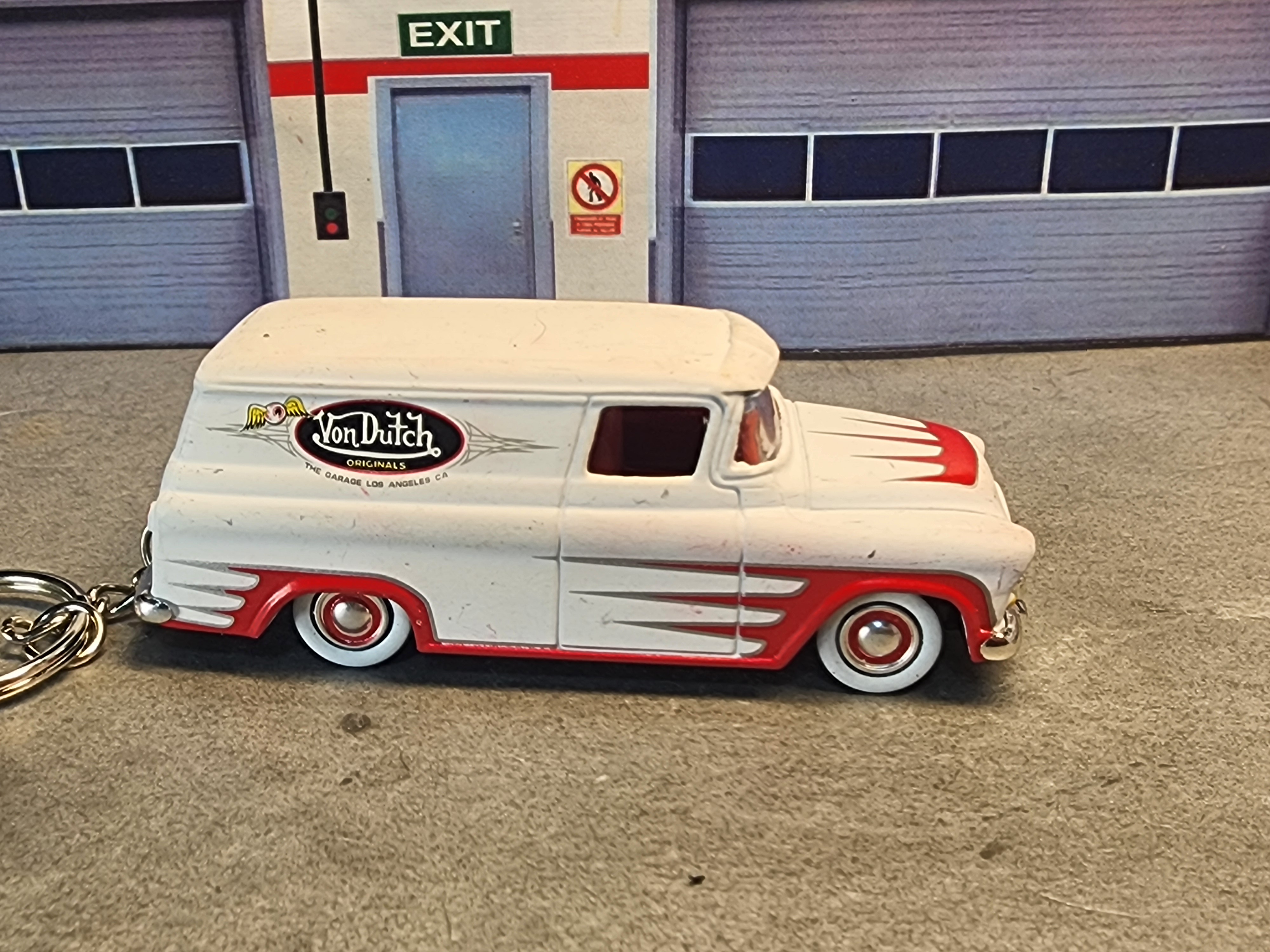 Von Dutch Van Keychain, 1957 Chevy Suburban Keychain, 1:64 Scale Die Cast