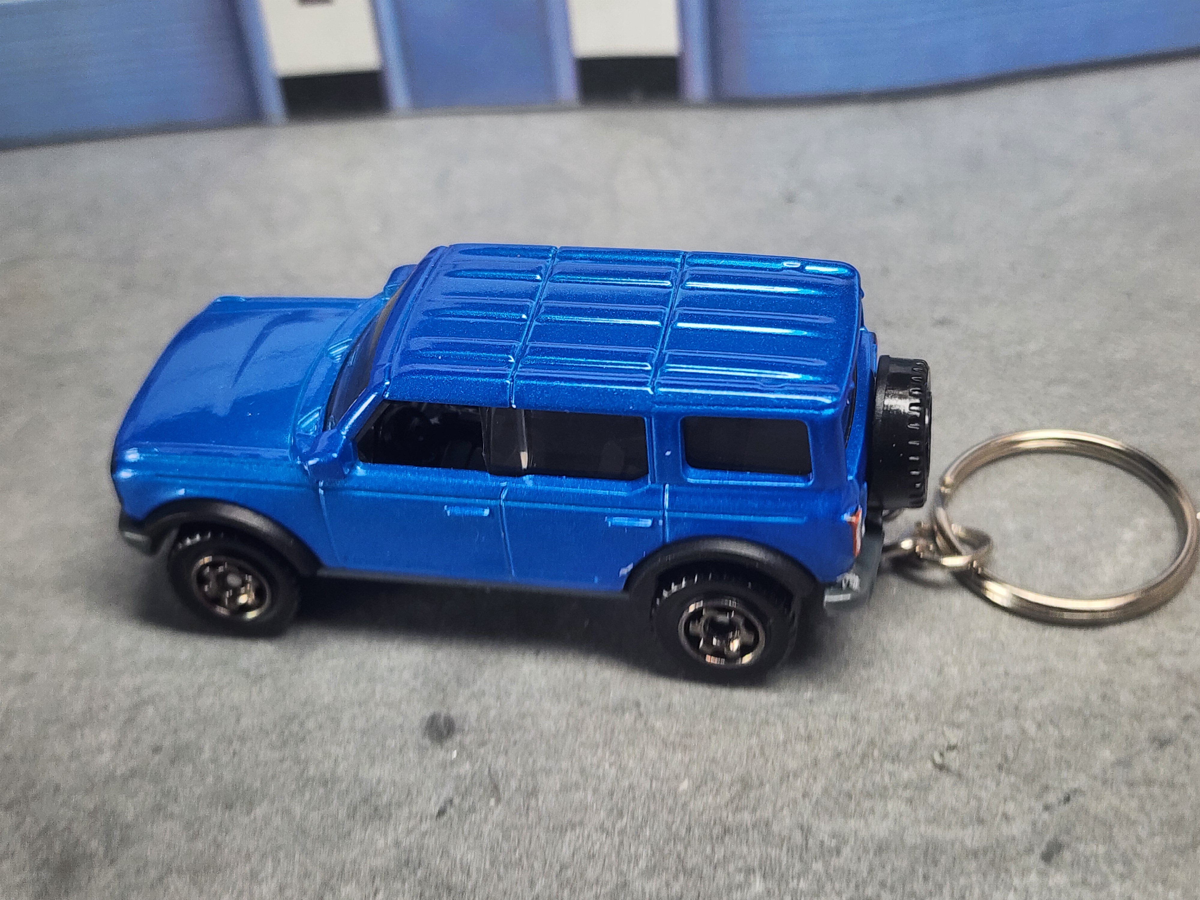2021 Ford Bronco Keychain, 1:64 Scale Diecast
