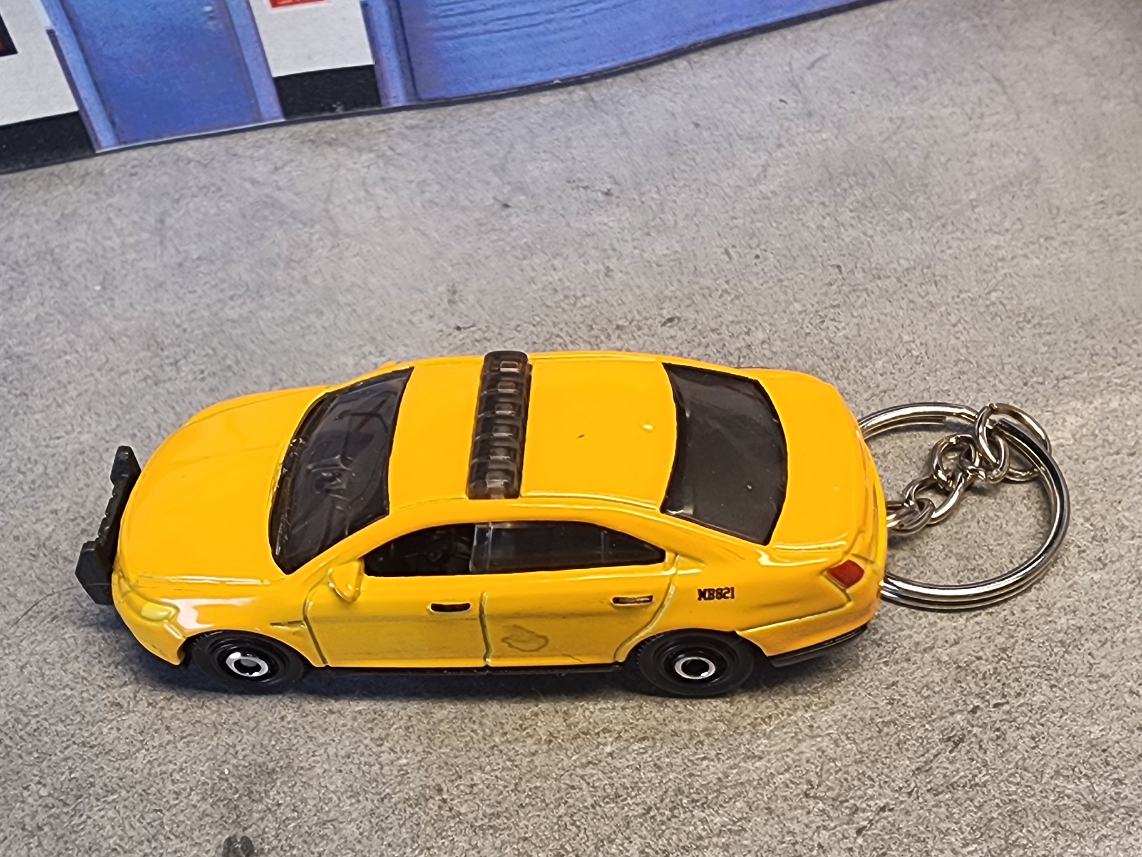 Police Interceptor Keychain, Ford Taurus Keychain, Die Cast 1:64 Scale 