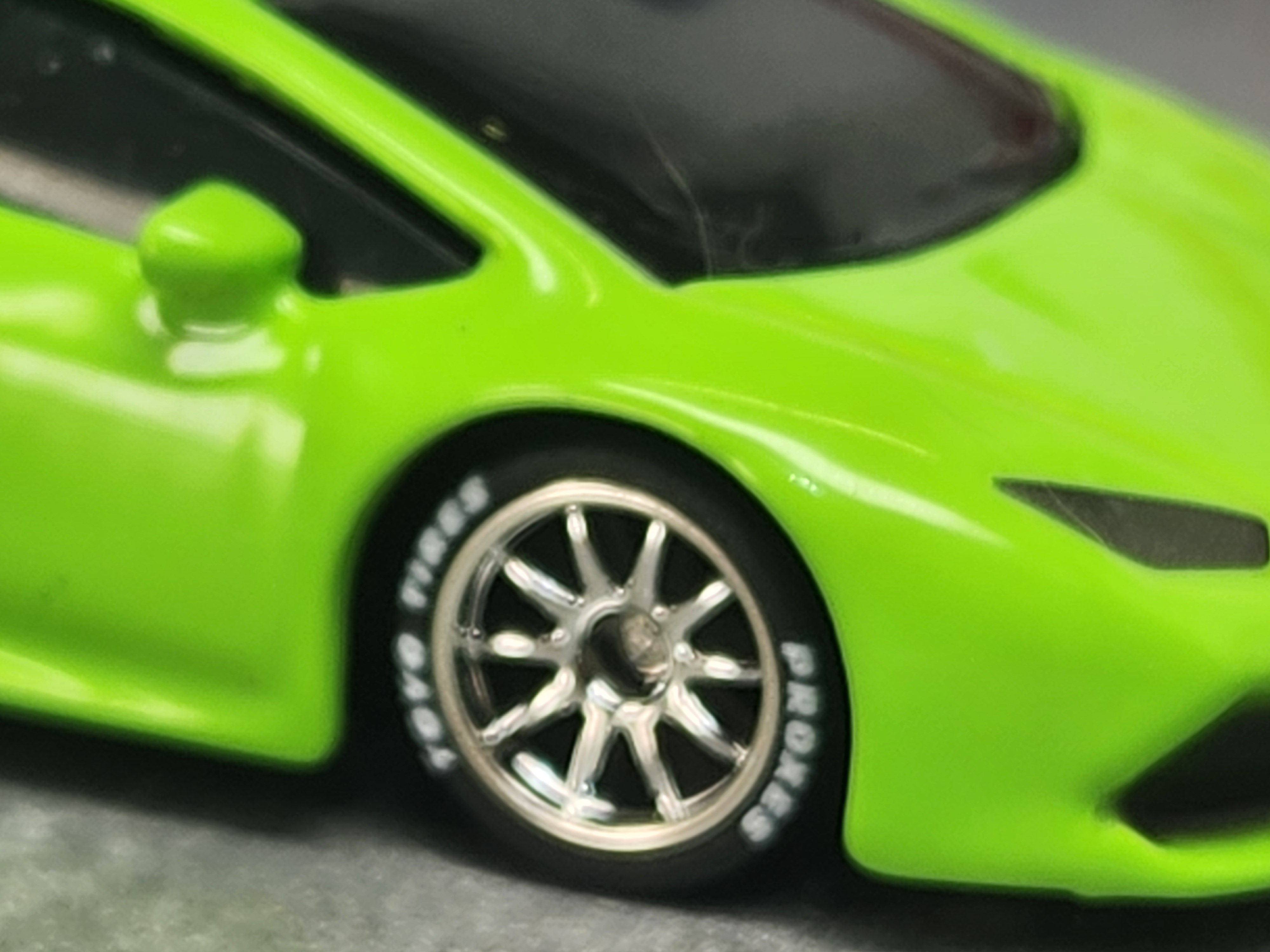 Lamborghini Huracan Keychain, Diecast 1:64 Scale Lamborghini 