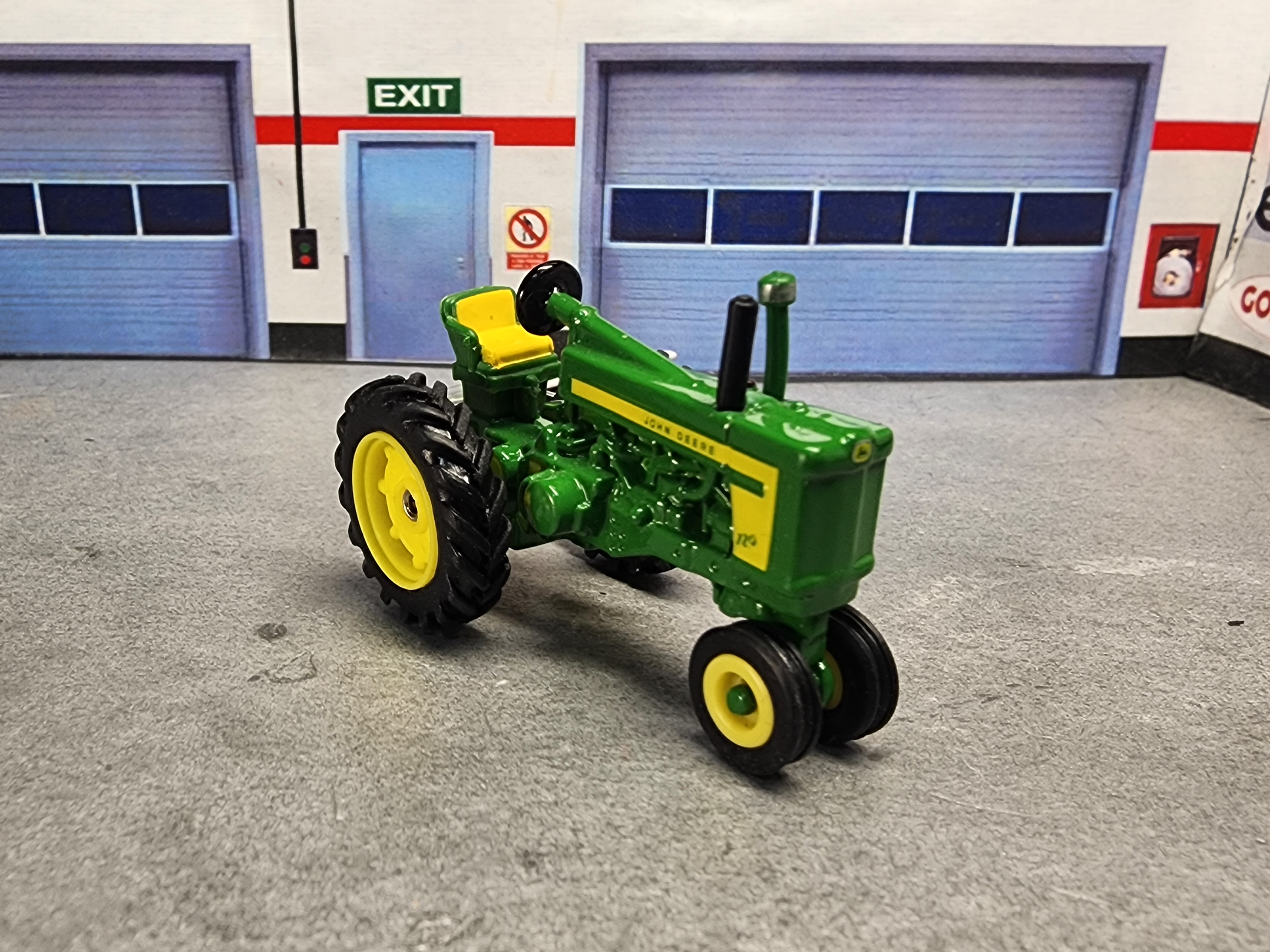 John Deere 720 Tractor Keychain