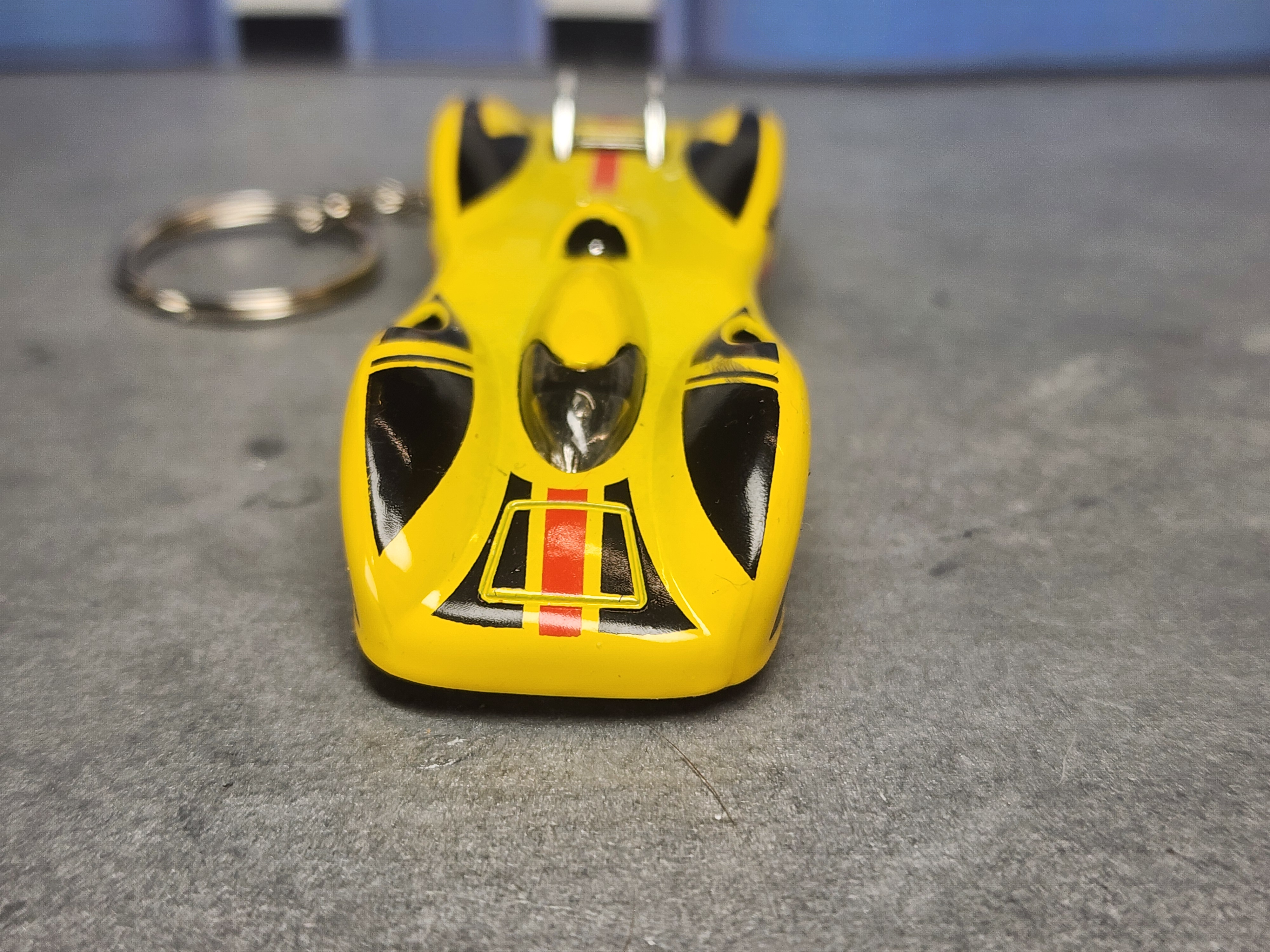 Ground FX Slat Flats Racer Keychain, 1:64 Scale Diecast