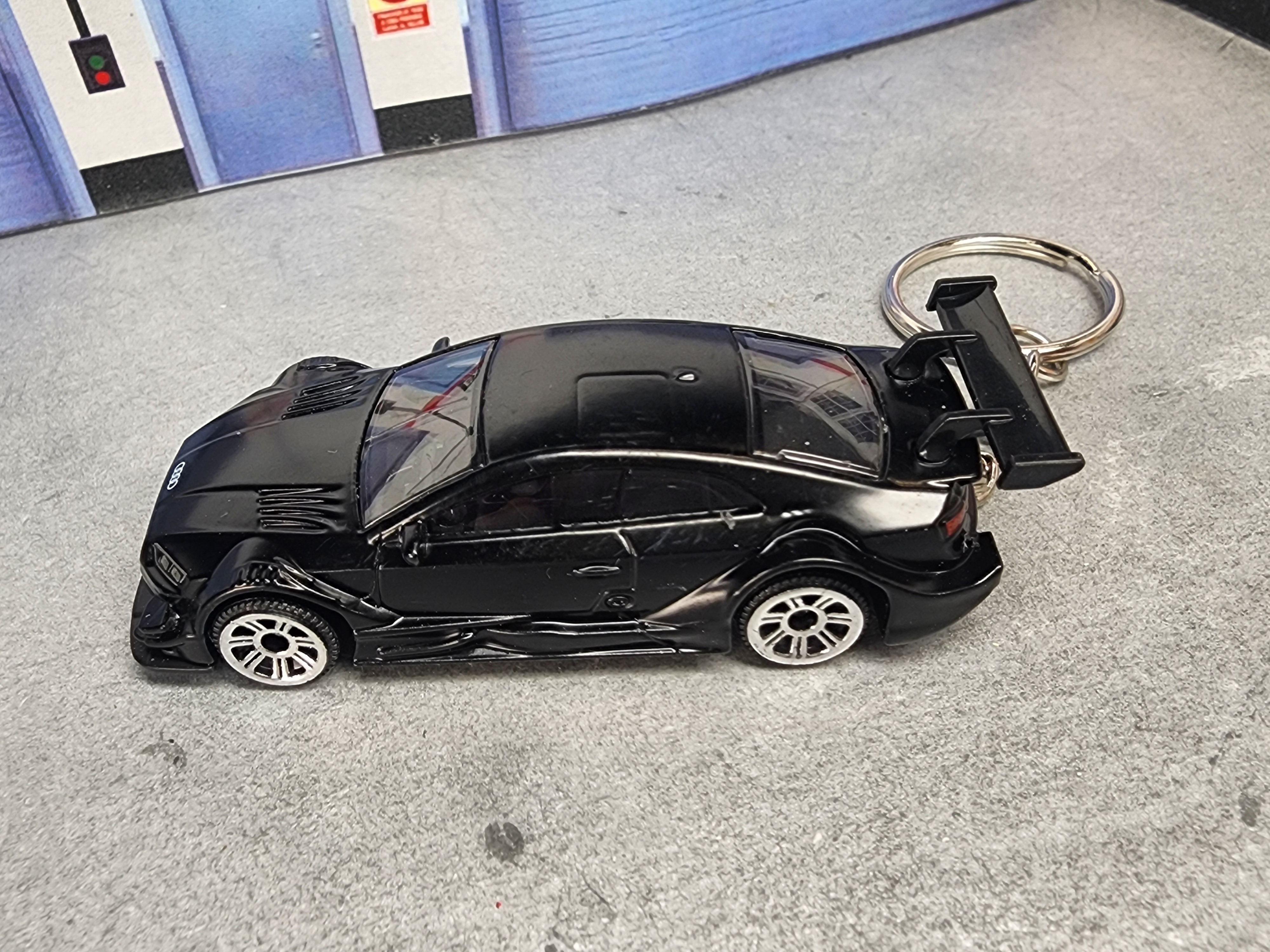 Audi RS 5 Keychain, Audi Racing Diecast Keychain 1:64 Scale