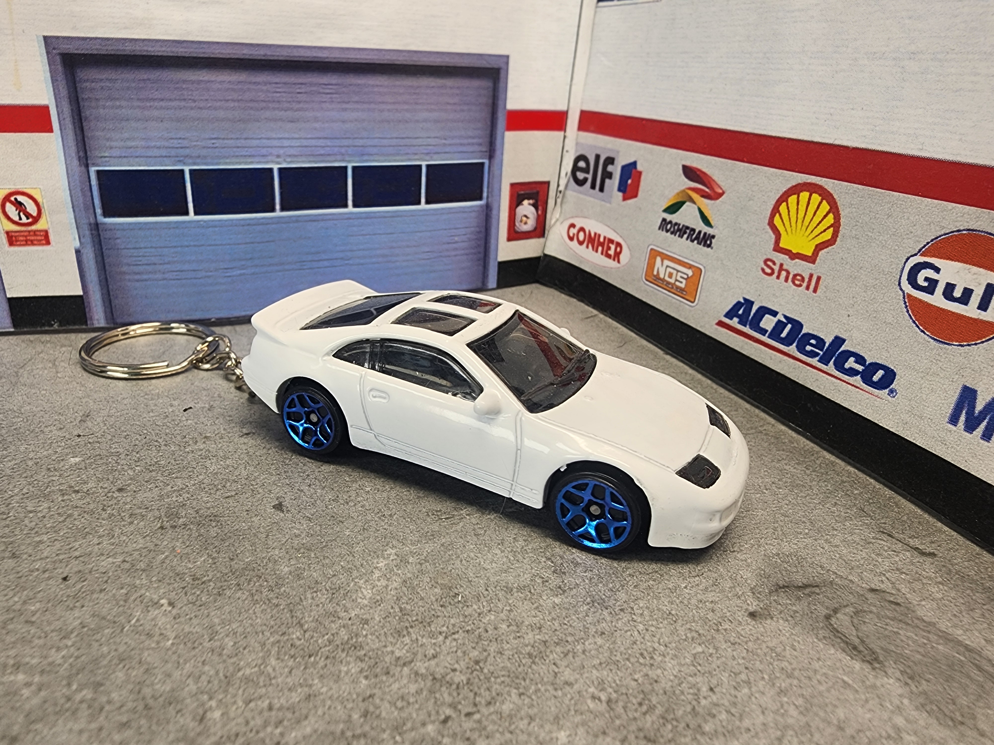 Nissan 300ZX  Keychain, Diecast 1:64 Scale 