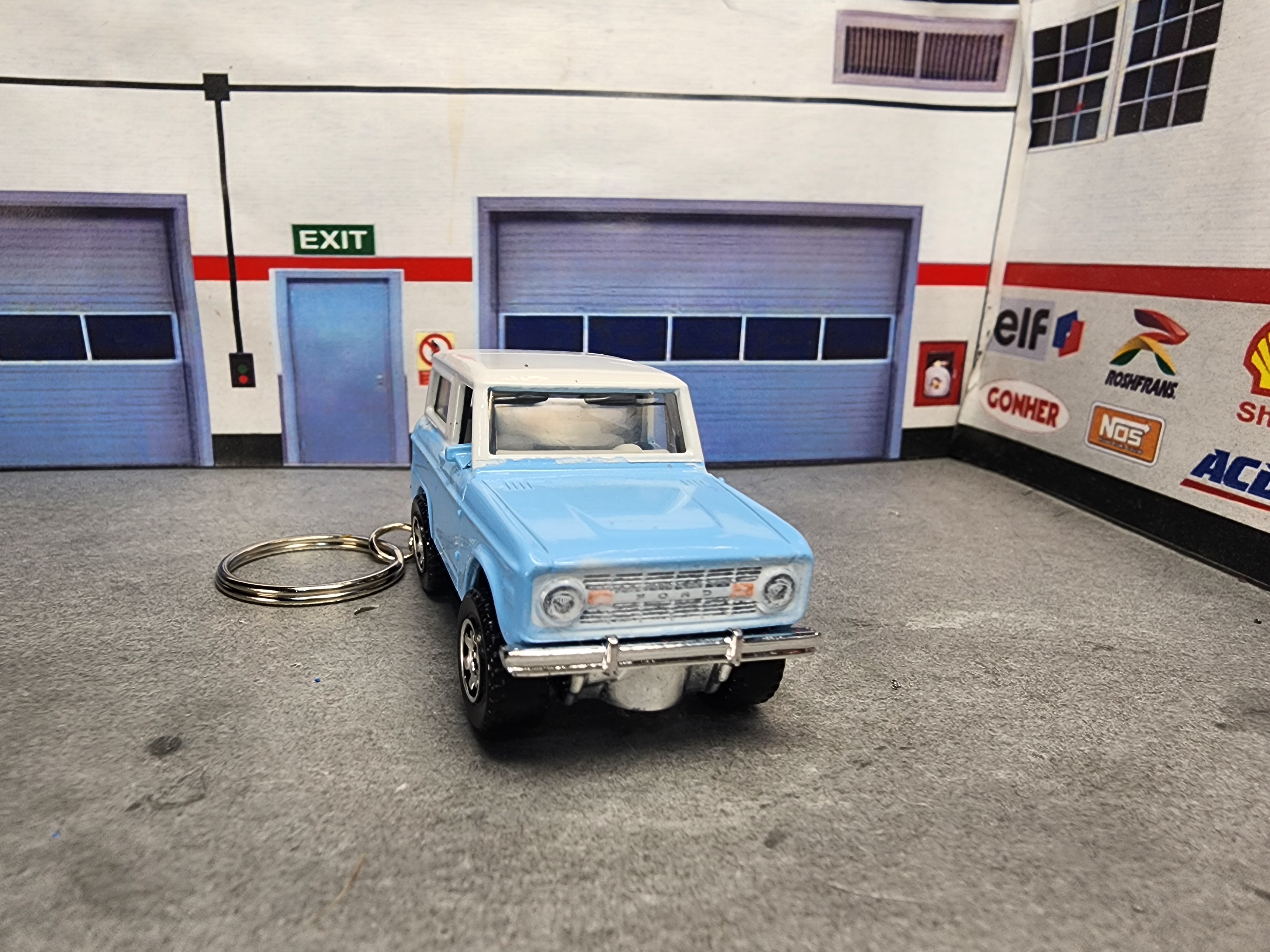 1970 Ford Bronco Keychain, Diecast 1:64 Scale