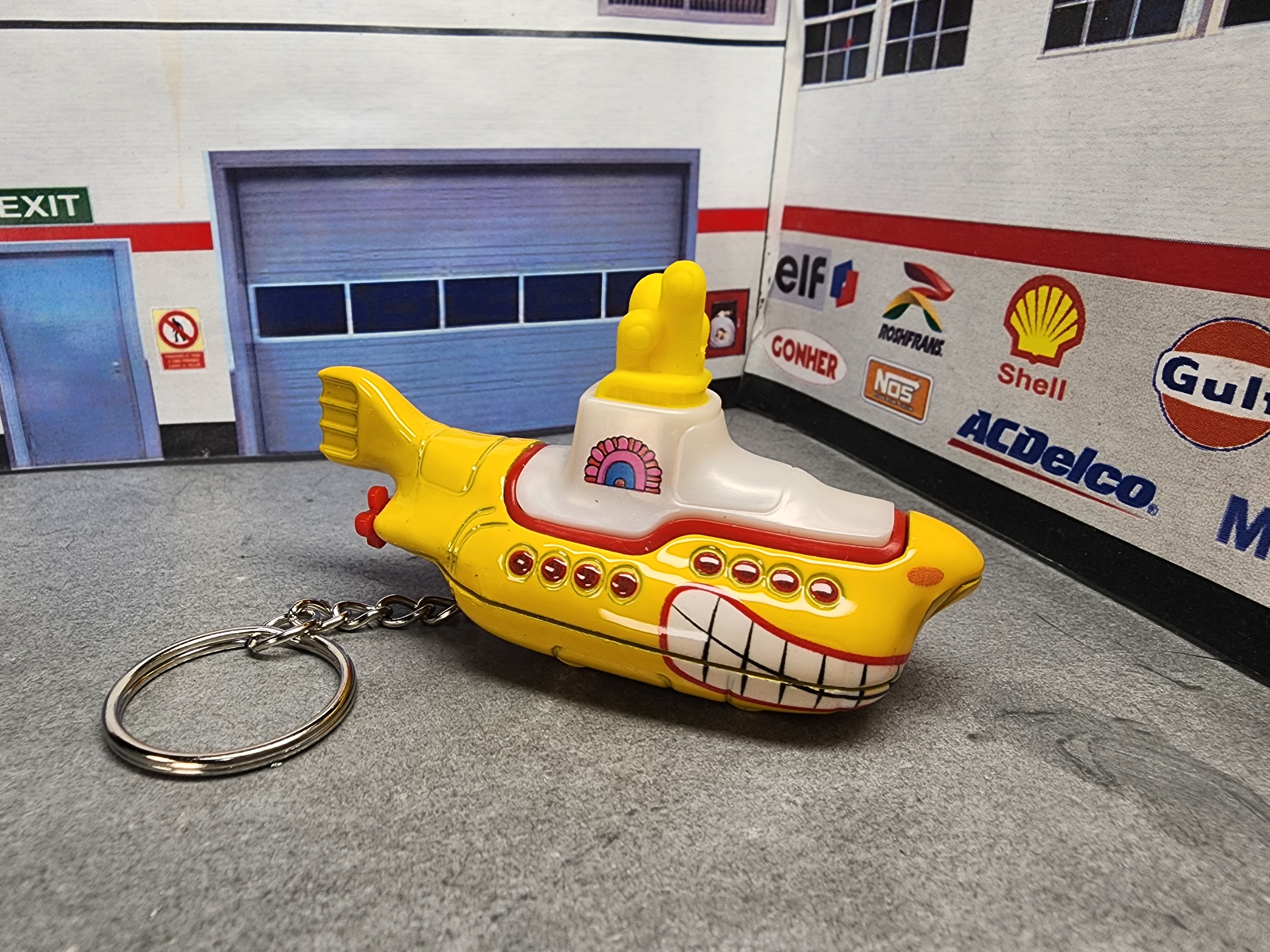 Beatles Yellow Submarine Keychain: Diecast Model