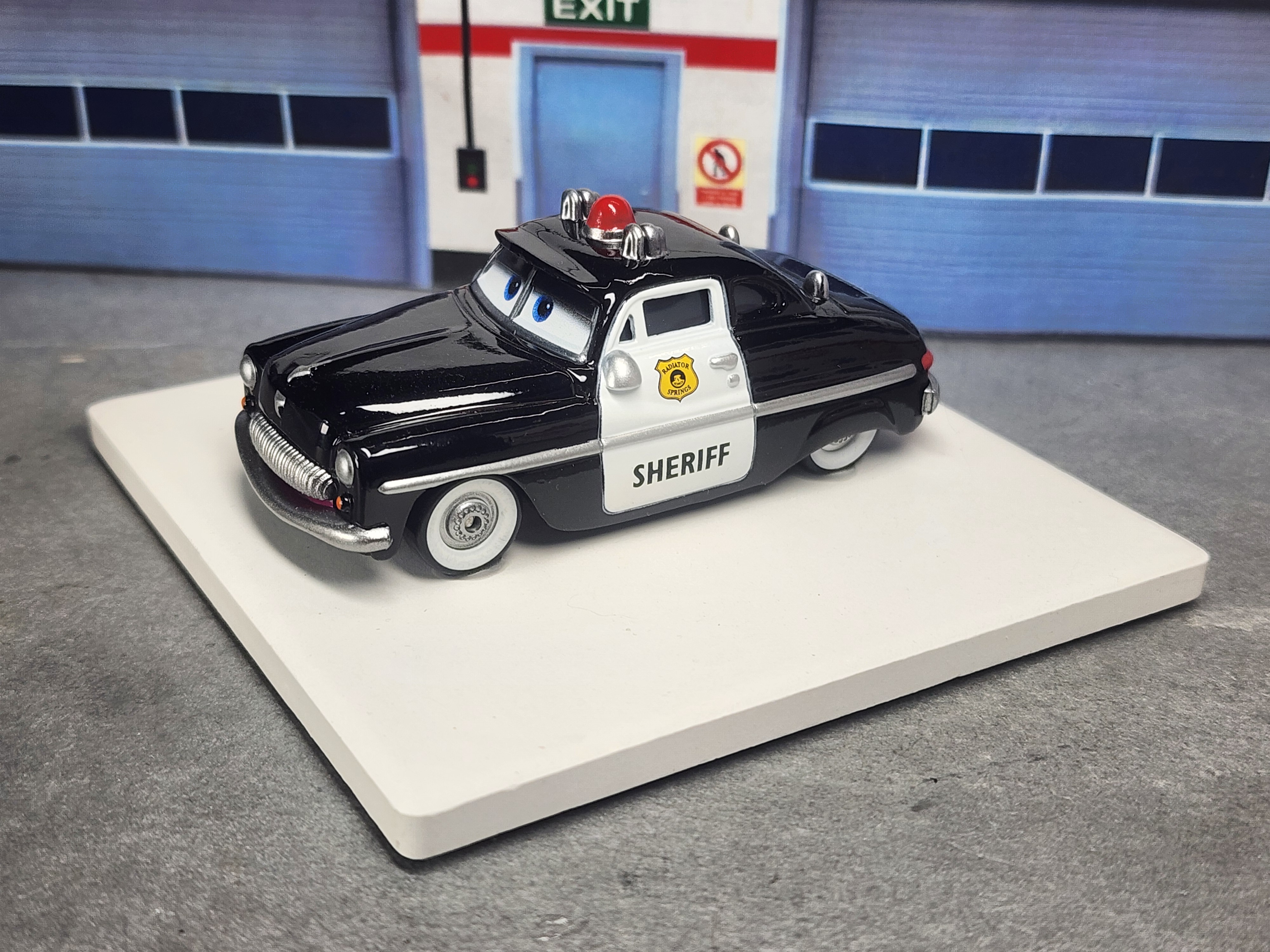 Die-Cast Sheriff Car from the Car's Movie Paperweight