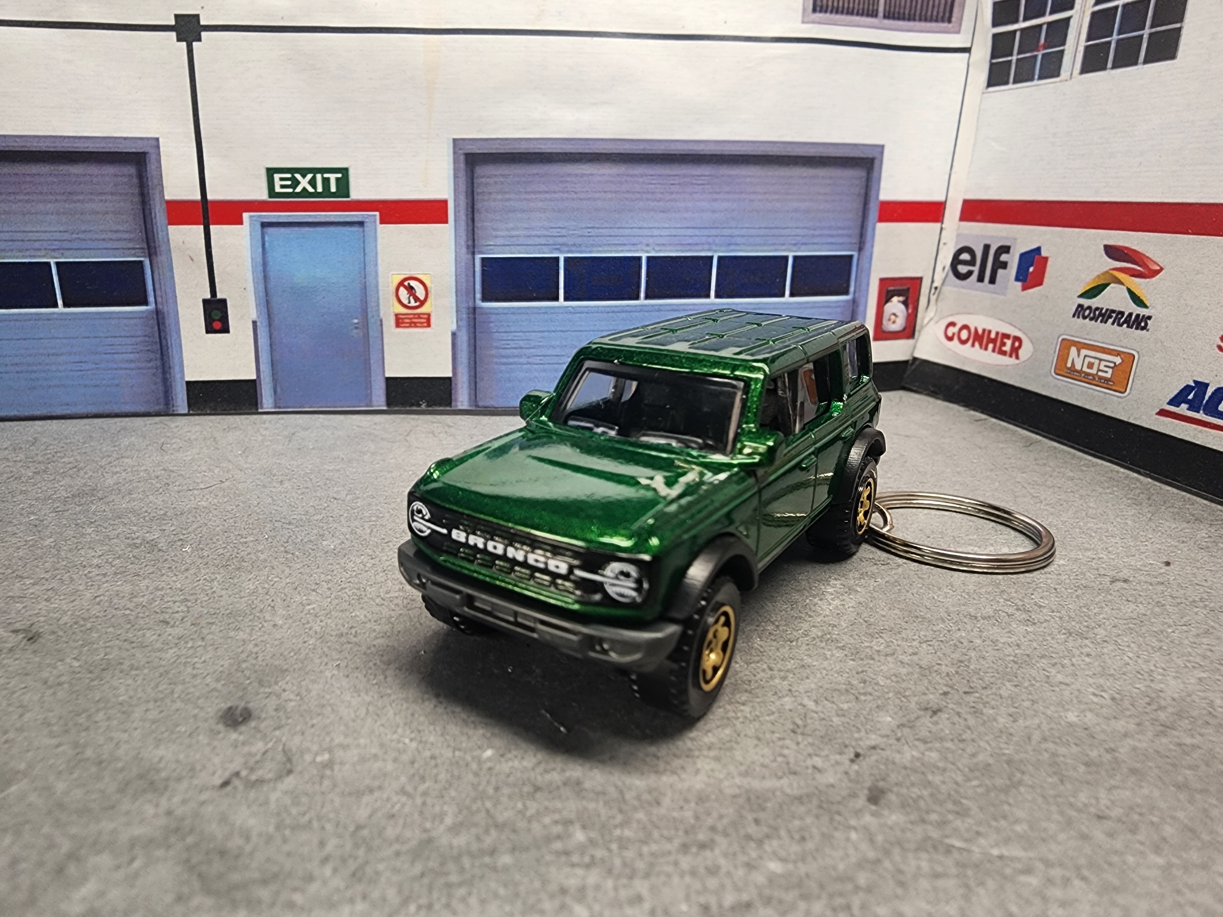 2021 Ford Bronco Keychain, 1:64 Scale Diecast