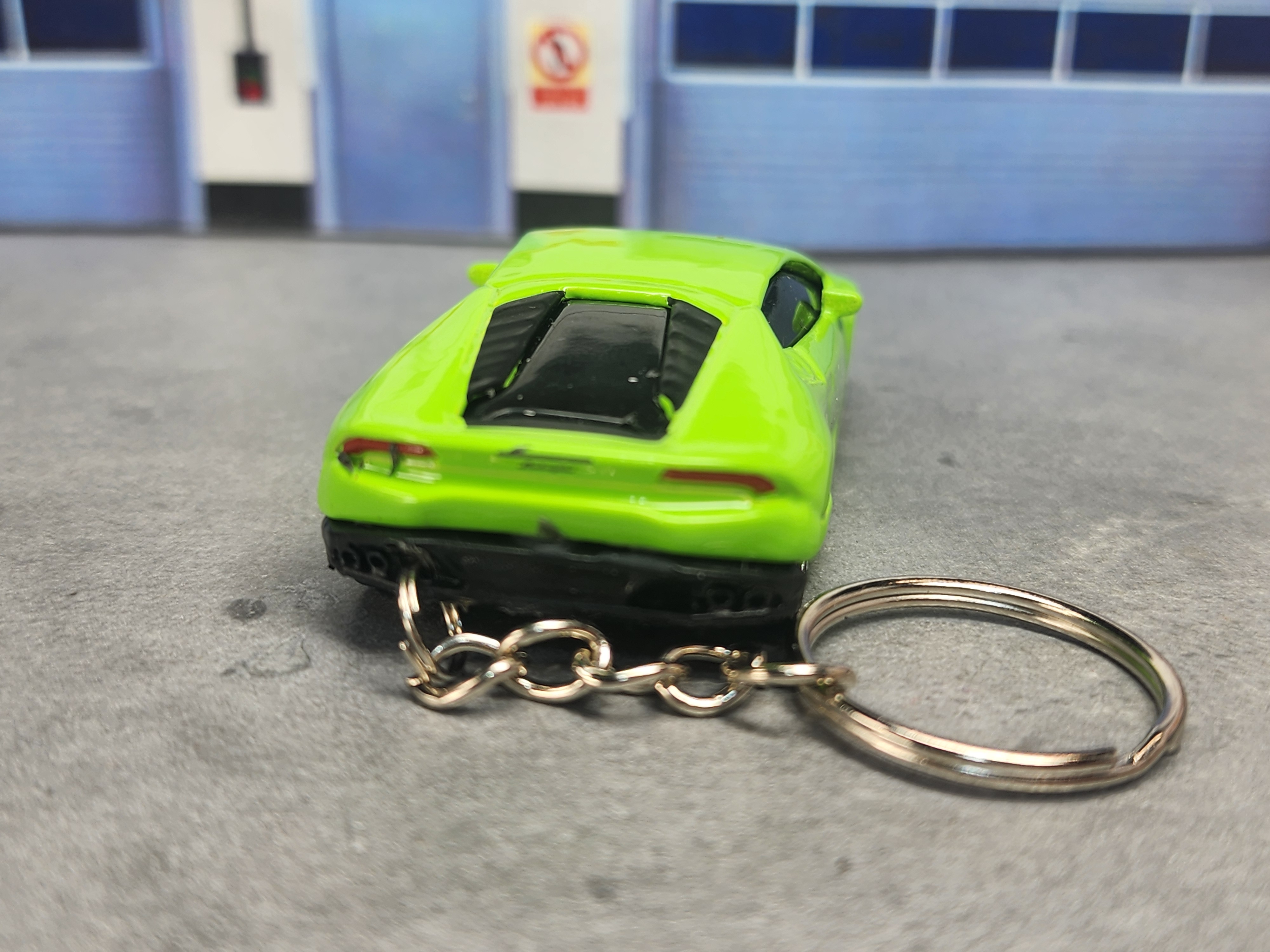 Lamborghini Huracan Keychain, Diecast 1:64 Scale Lamborghini 