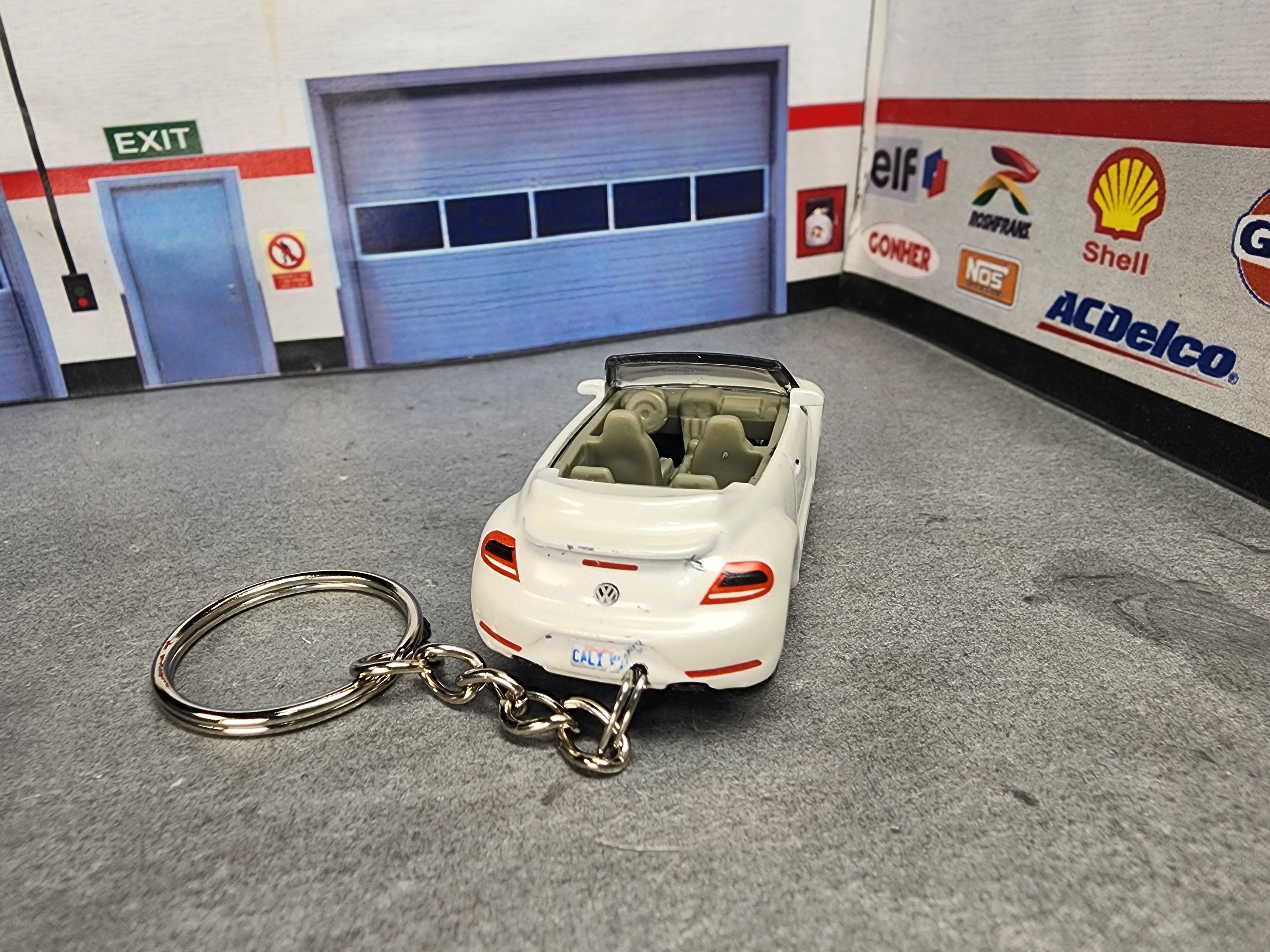 2019 Volkswagen Beetle Convertible Keychain, VW Bug Keychain