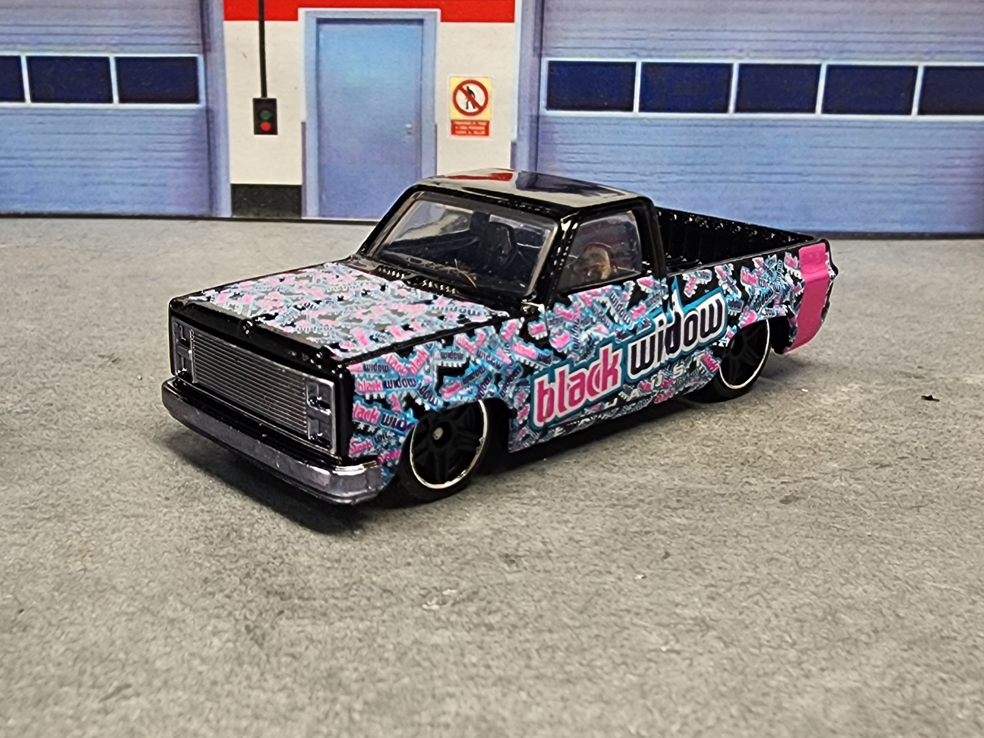 Black Widow Custom Pickup Keychain