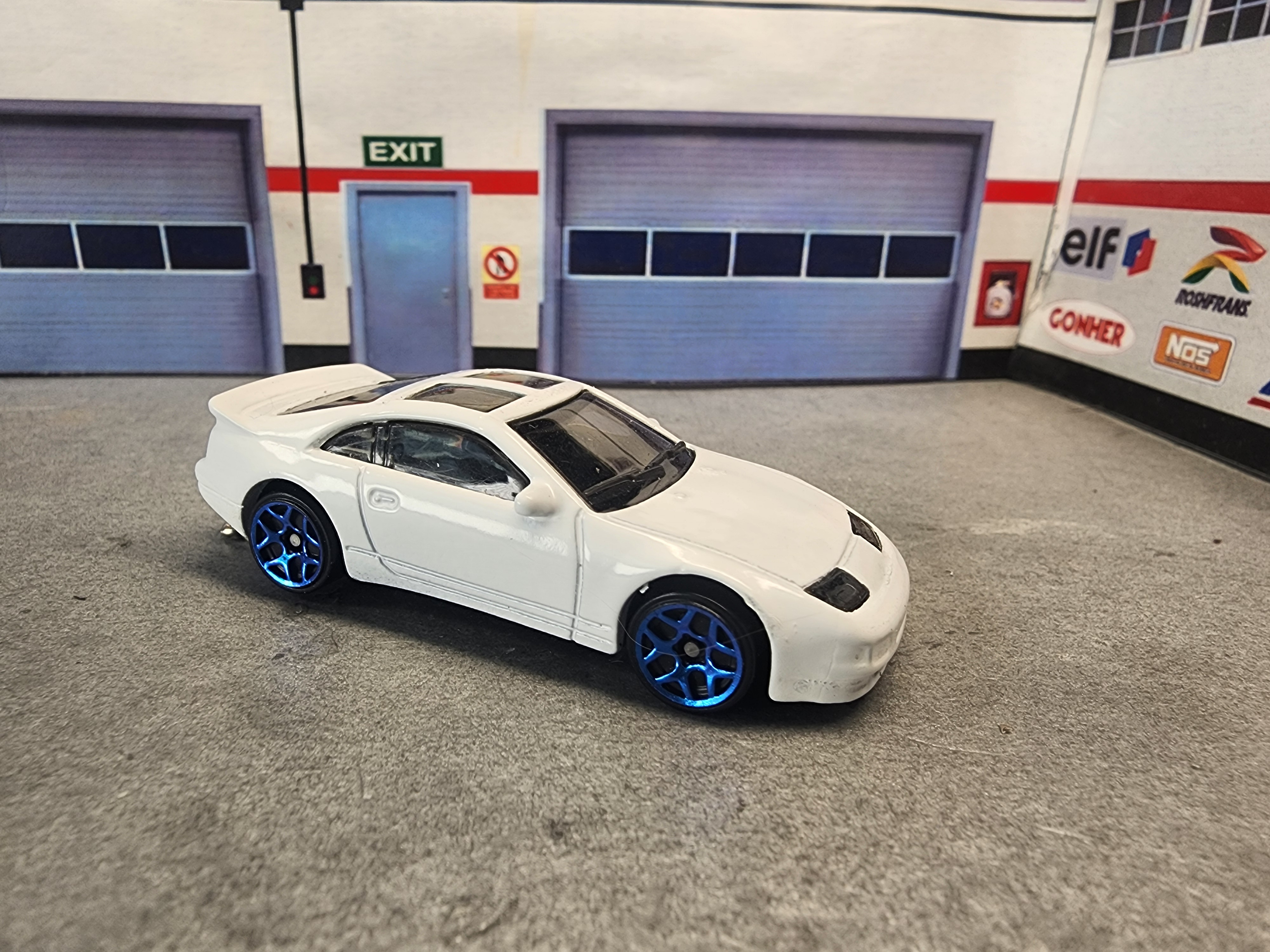 Nissan 300ZX  Keychain, Diecast 1:64 Scale 