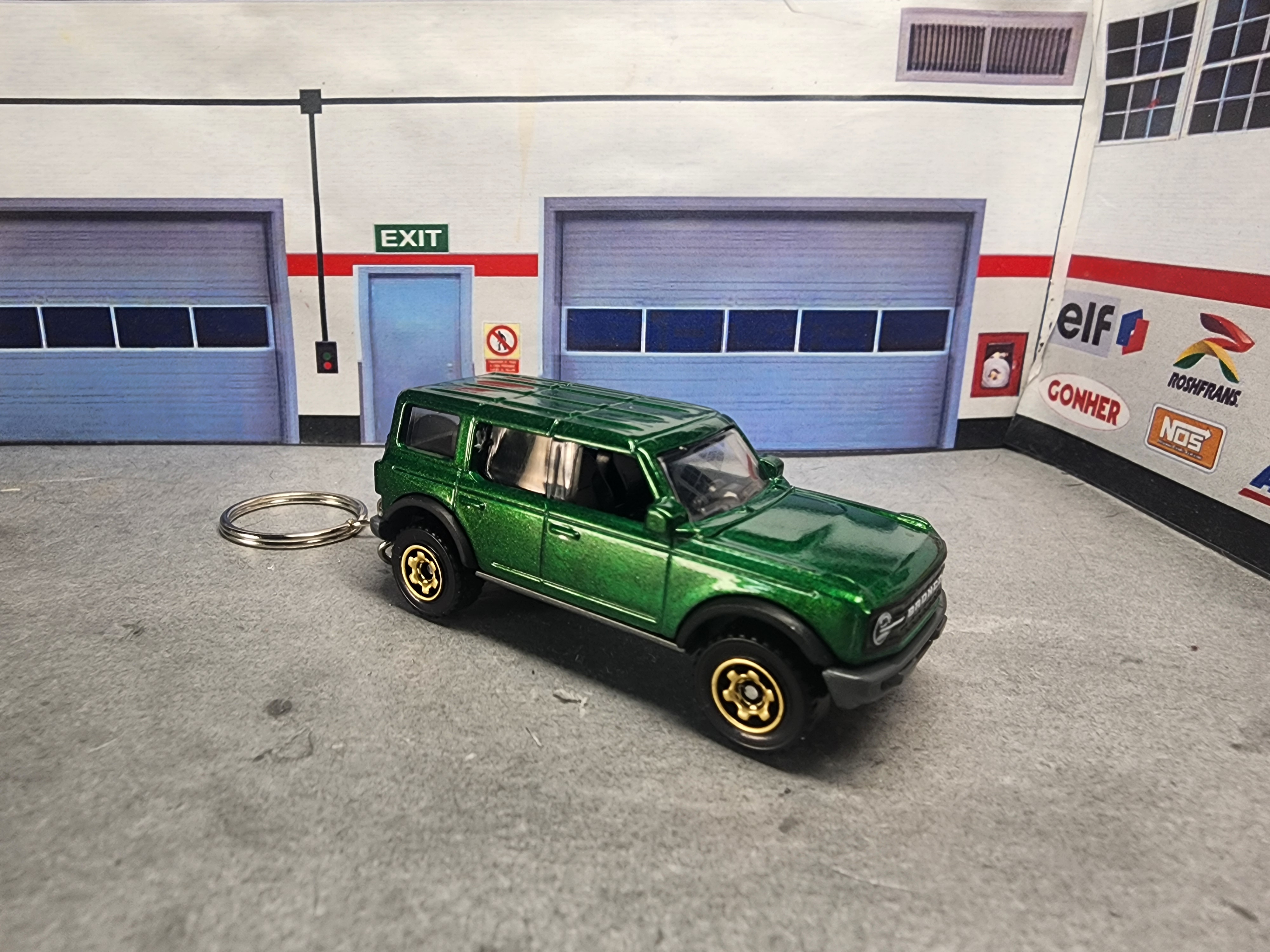 2021 Ford Bronco Keychain, 1:64 Scale Diecast