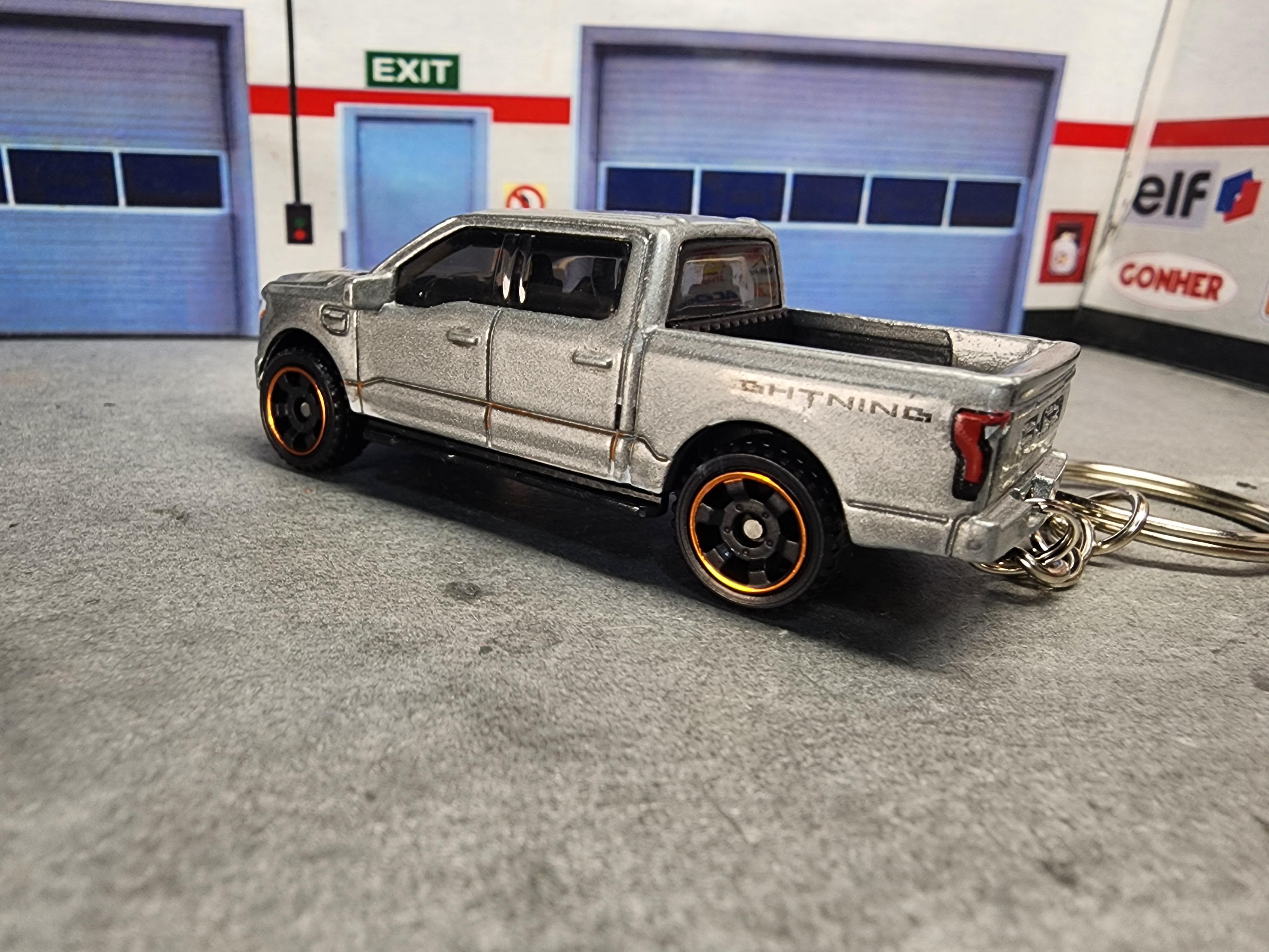 2022 Ford F150 Lightning Keychain, 1:64 Scale Diecast