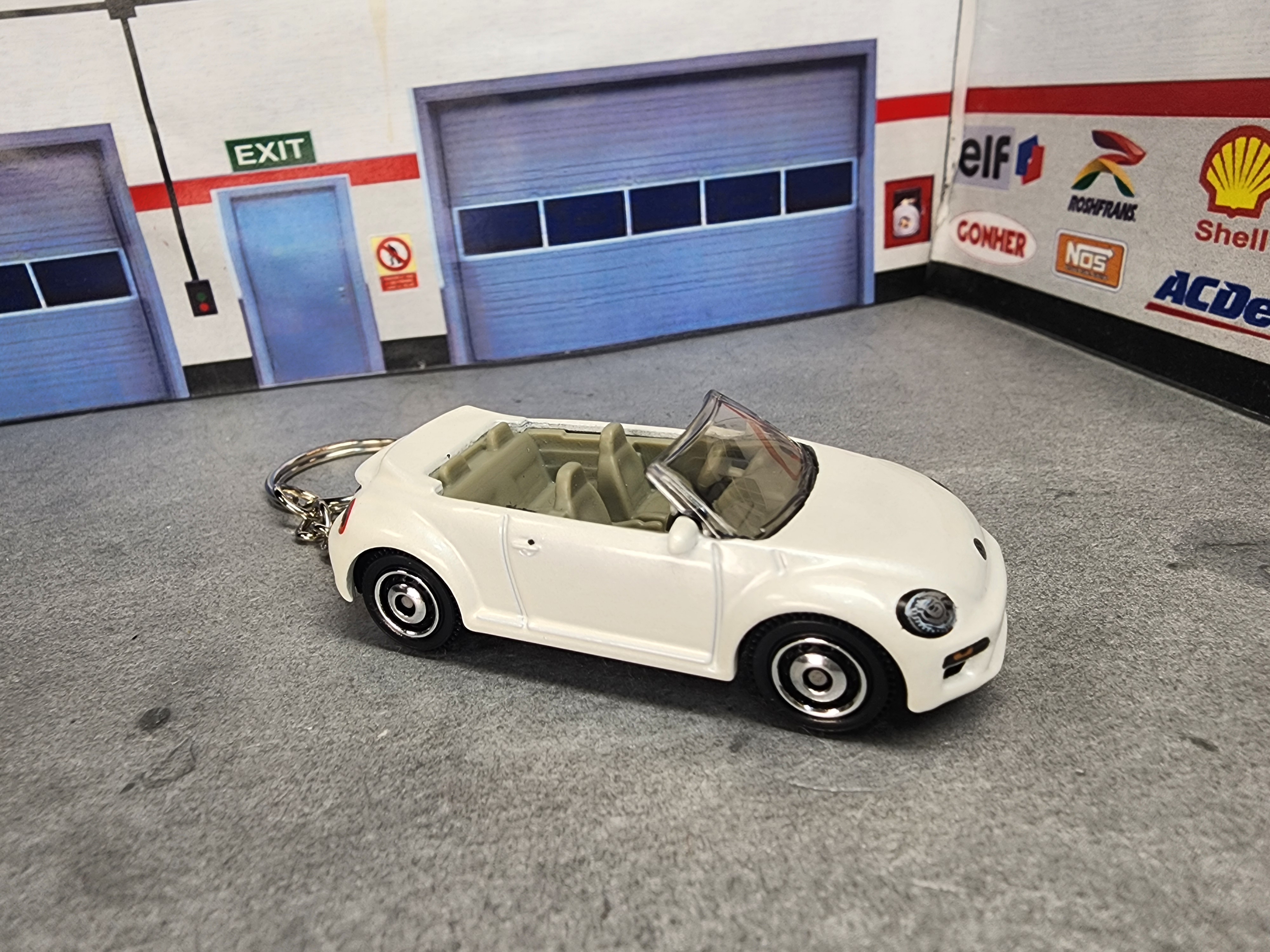 2019 Volkswagen Beetle Convertible Keychain, VW Bug Keychain