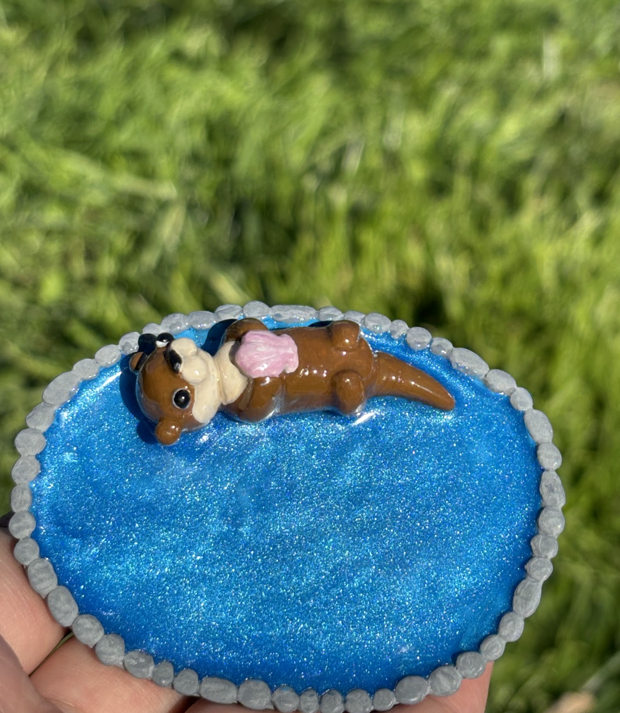Mini Otter Dish