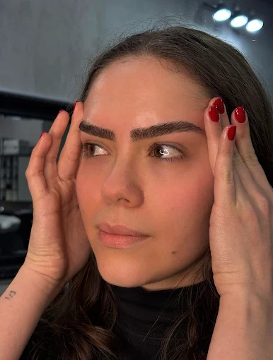 Design de Sobrancelhas