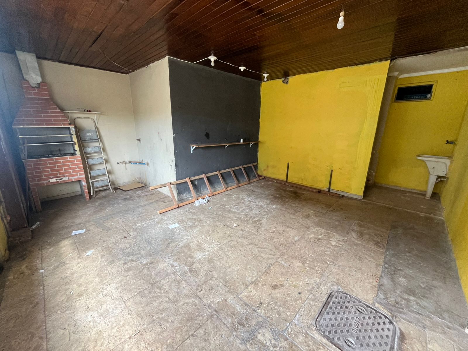 Vende-se sobrado em Santa Maria-DF