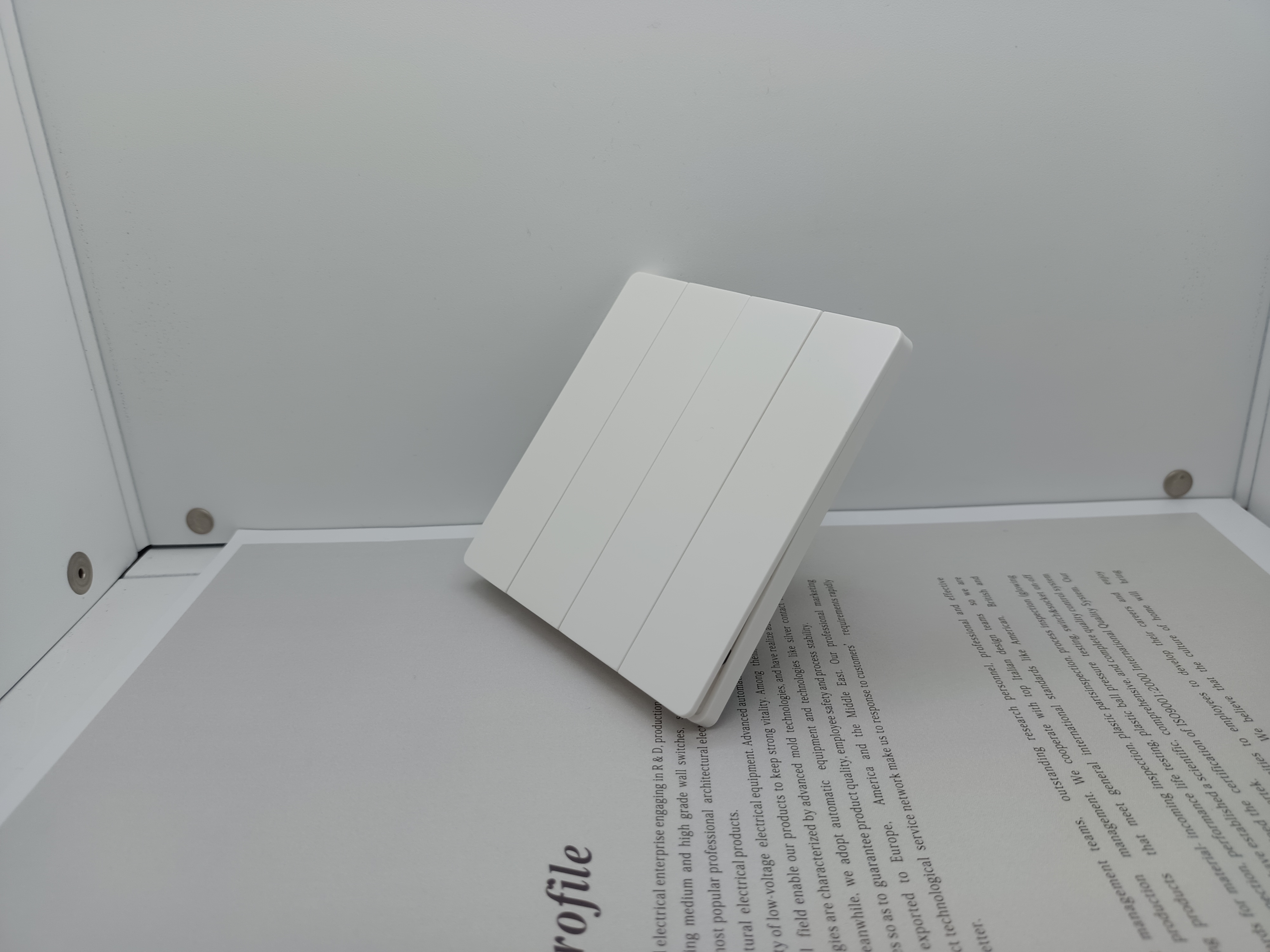 BS four gang two way switch