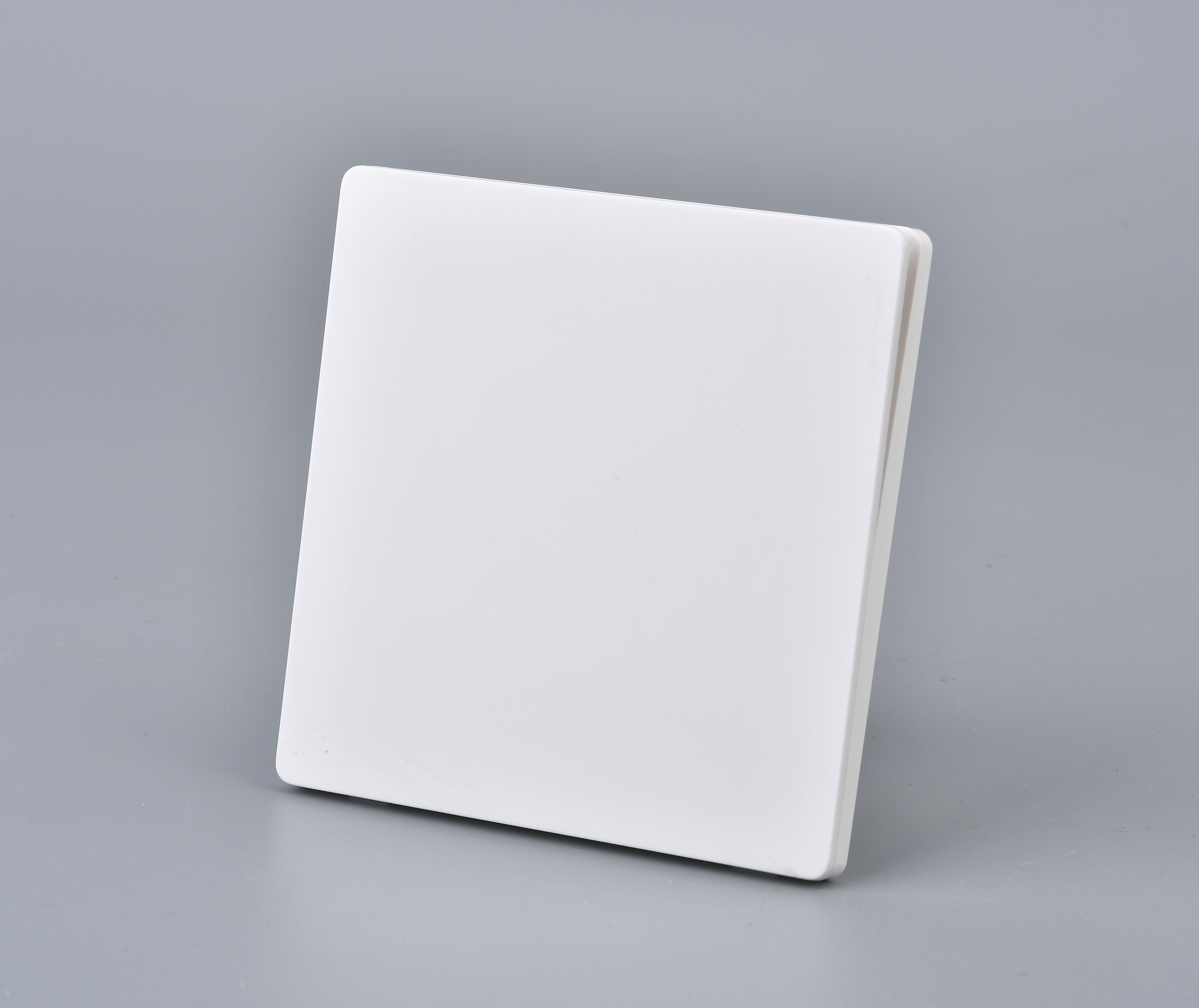 BS one gang intermediate switch multi control switch