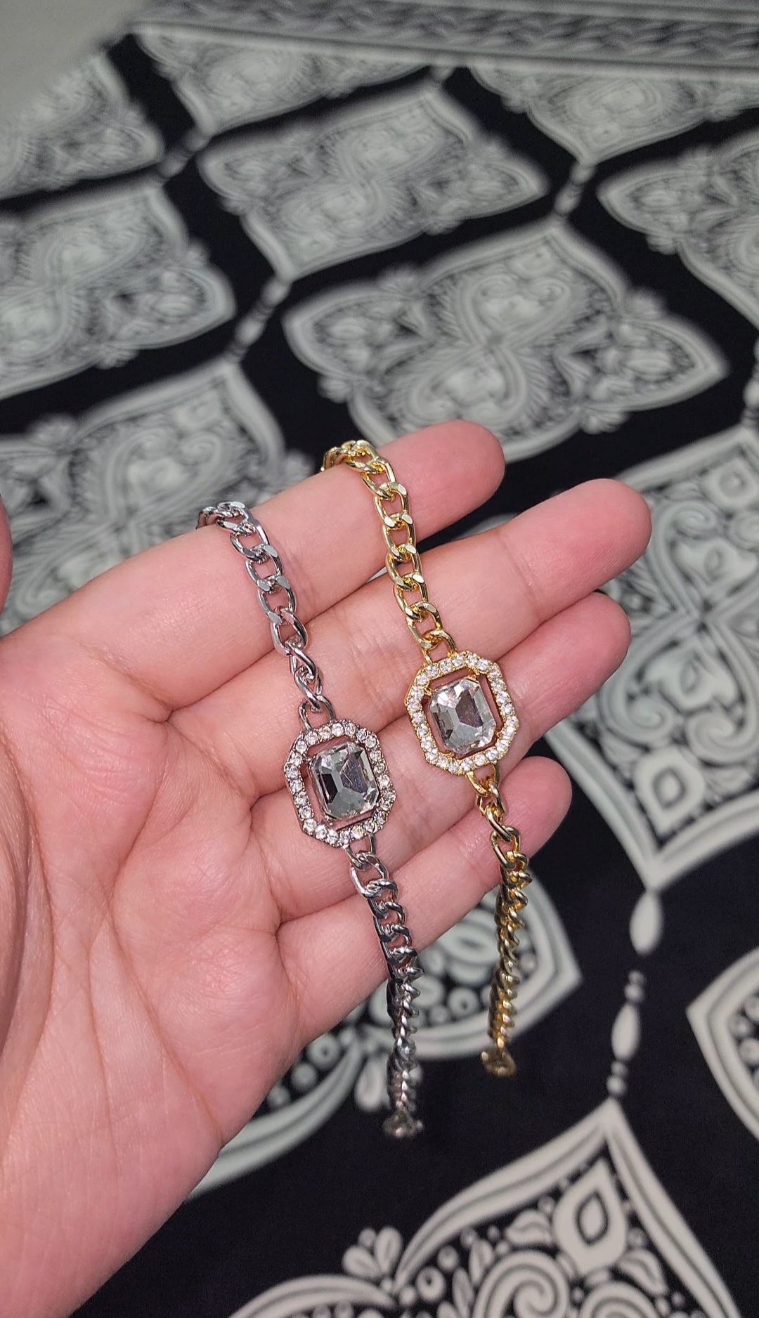 Shiny chain bracelet 